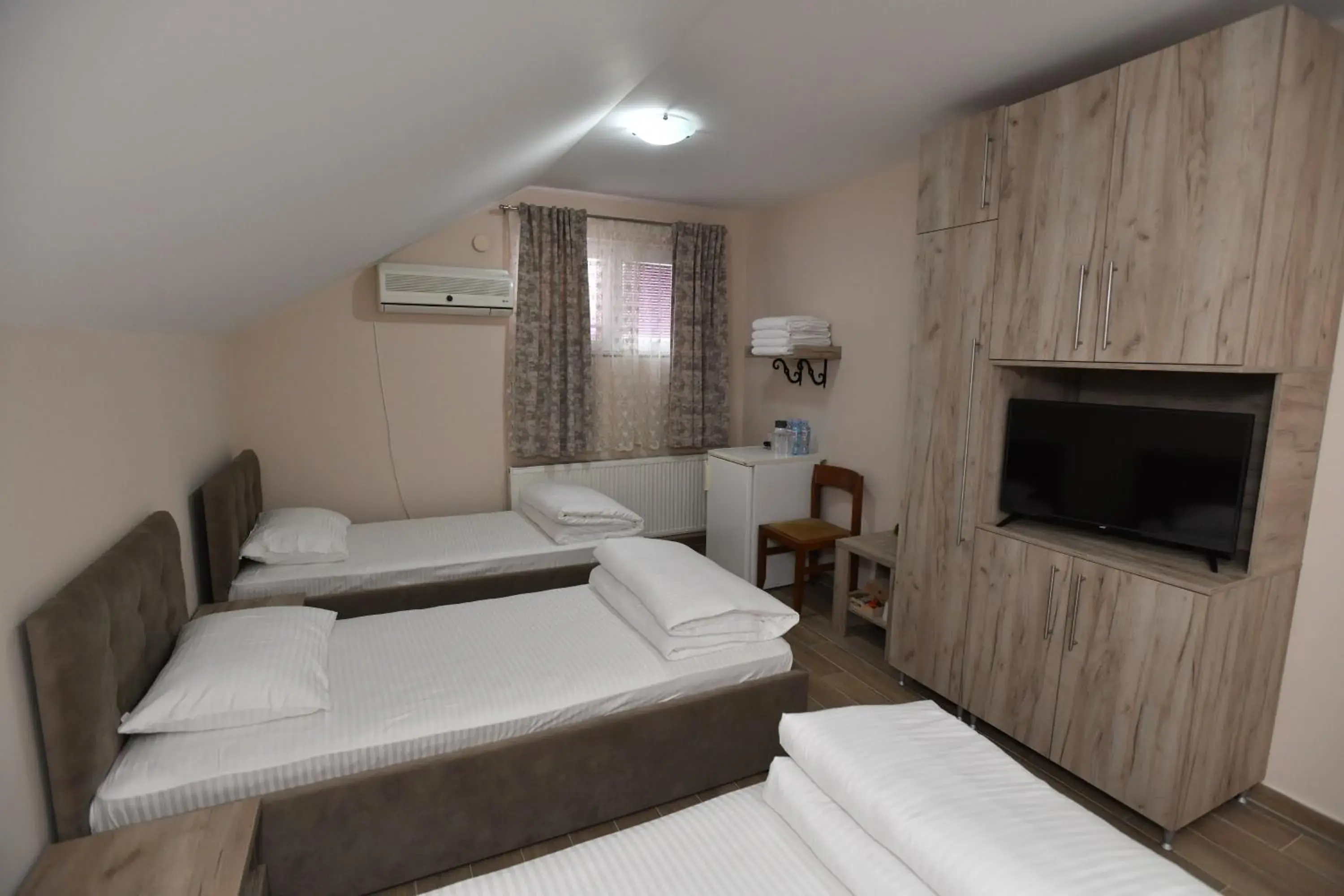 Quadruple Room in Alijansa Quadruple Room in Alijansa