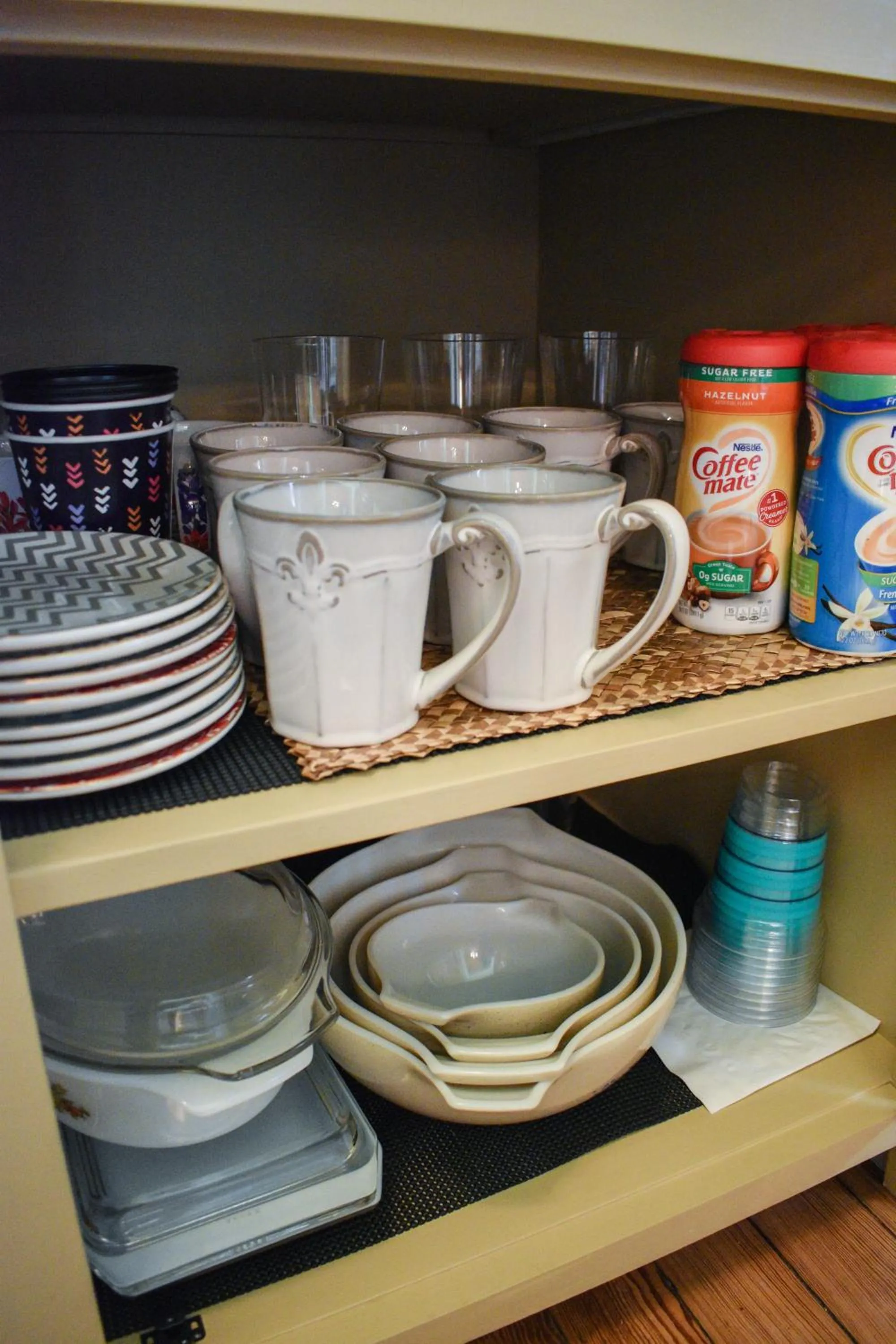 Coffee/tea facilities in Das Meyer Haus - Luxe Victorian