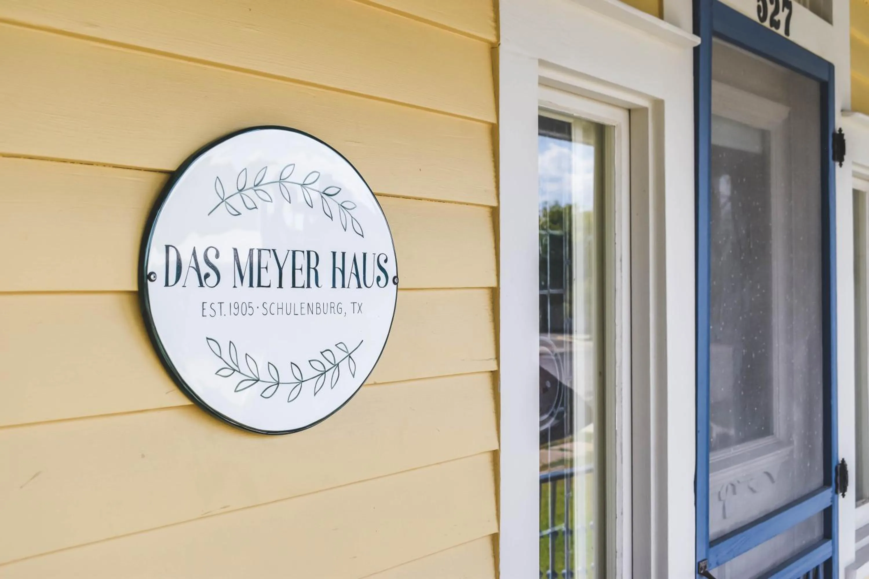 Property logo or sign in Das Meyer Haus - Luxe Victorian