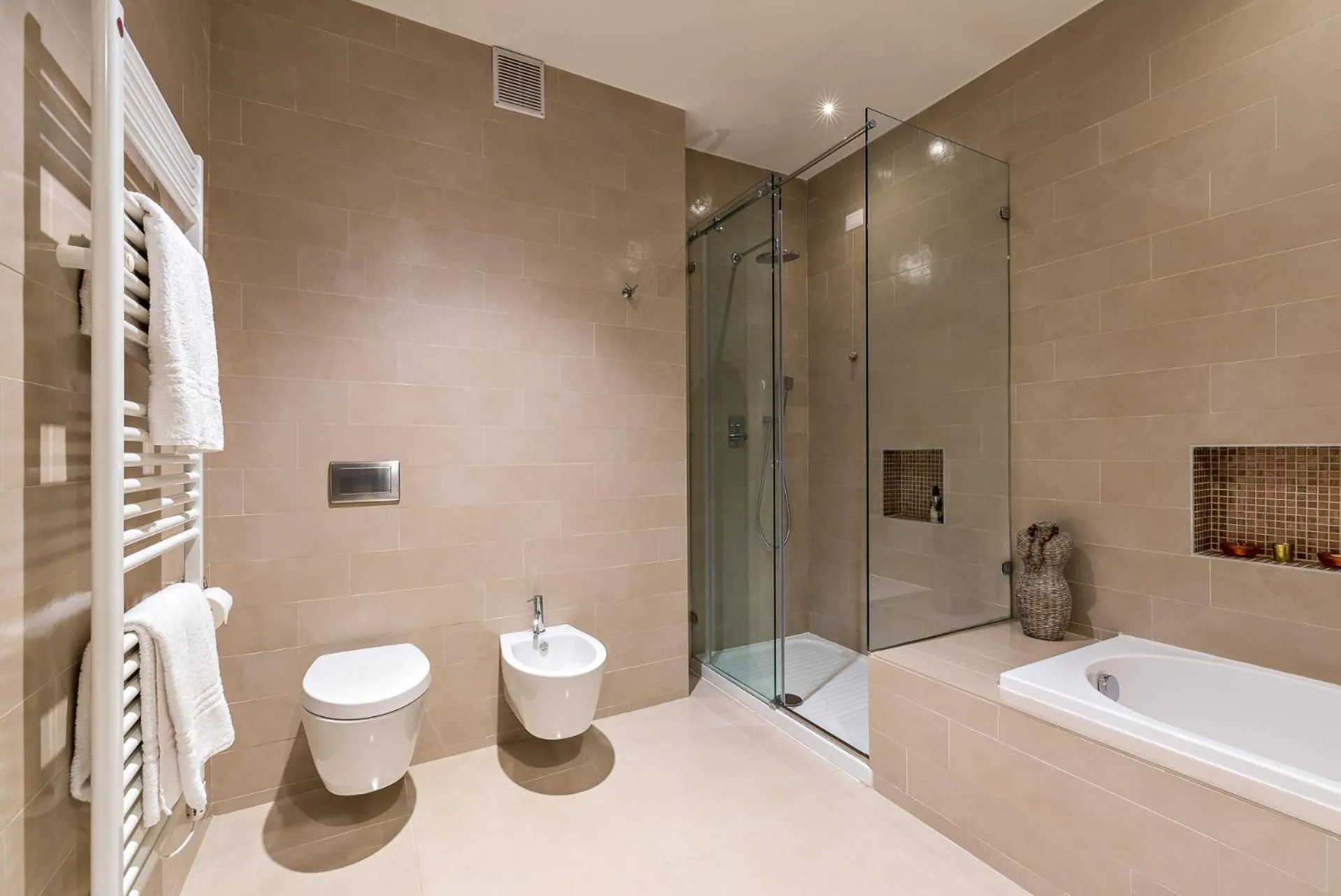 Toilet in B&B Casa Colleverde