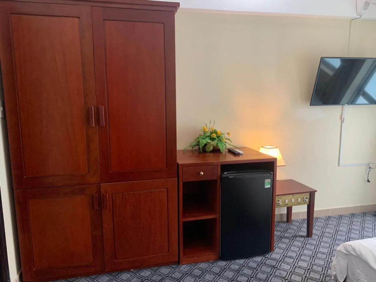 AD 41 Hotel Huế CS2