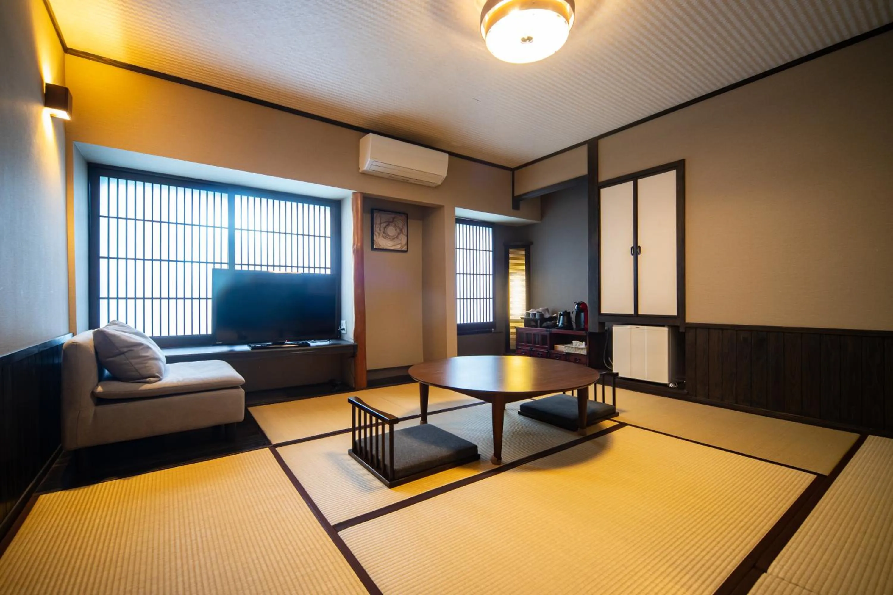 Photo of the whole room in Yasuraginoyado Yufu