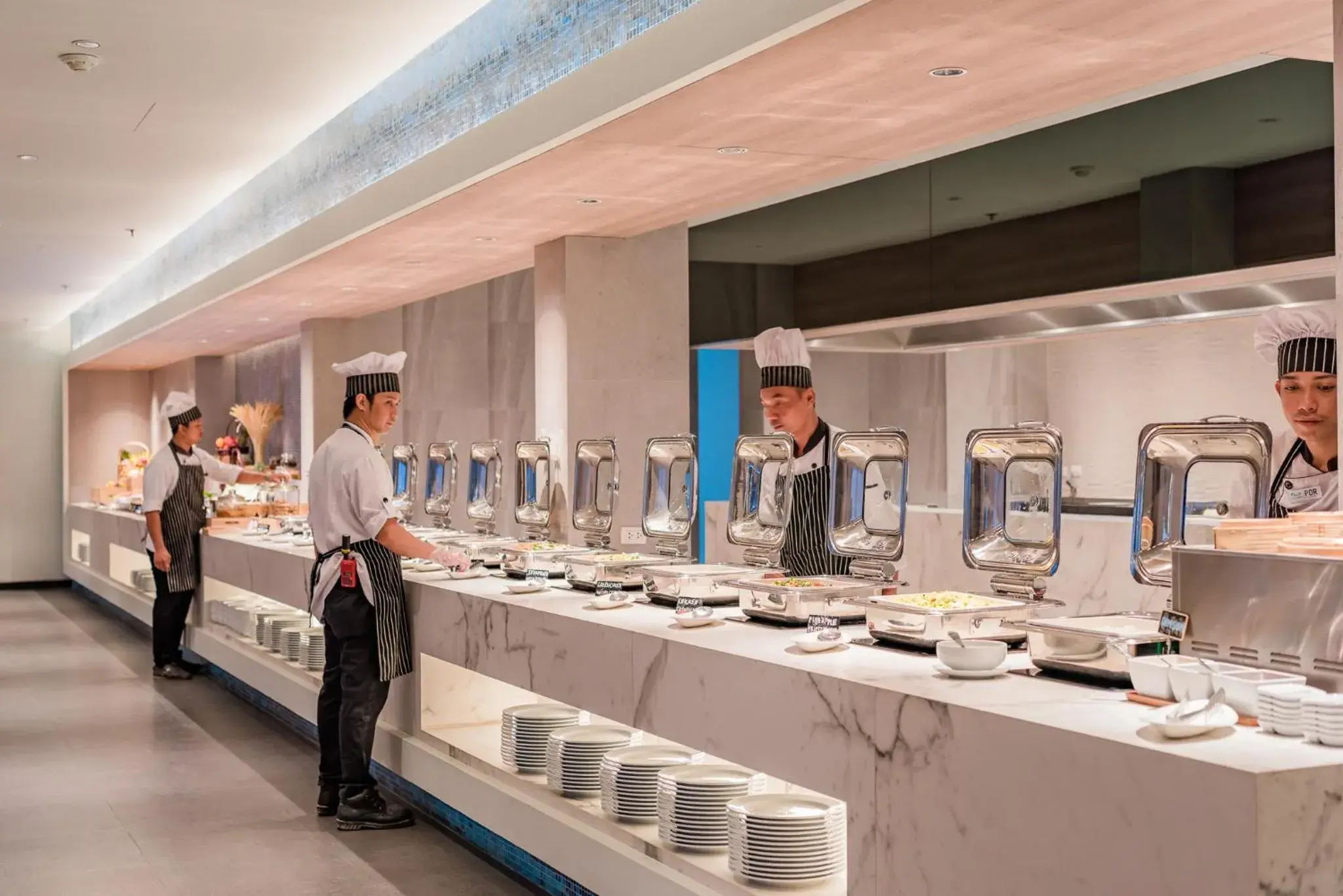 Restaurant/places to eat in Oceanfront Beach Resort Restaurant/places to eat in Oceanfront Beach Resort