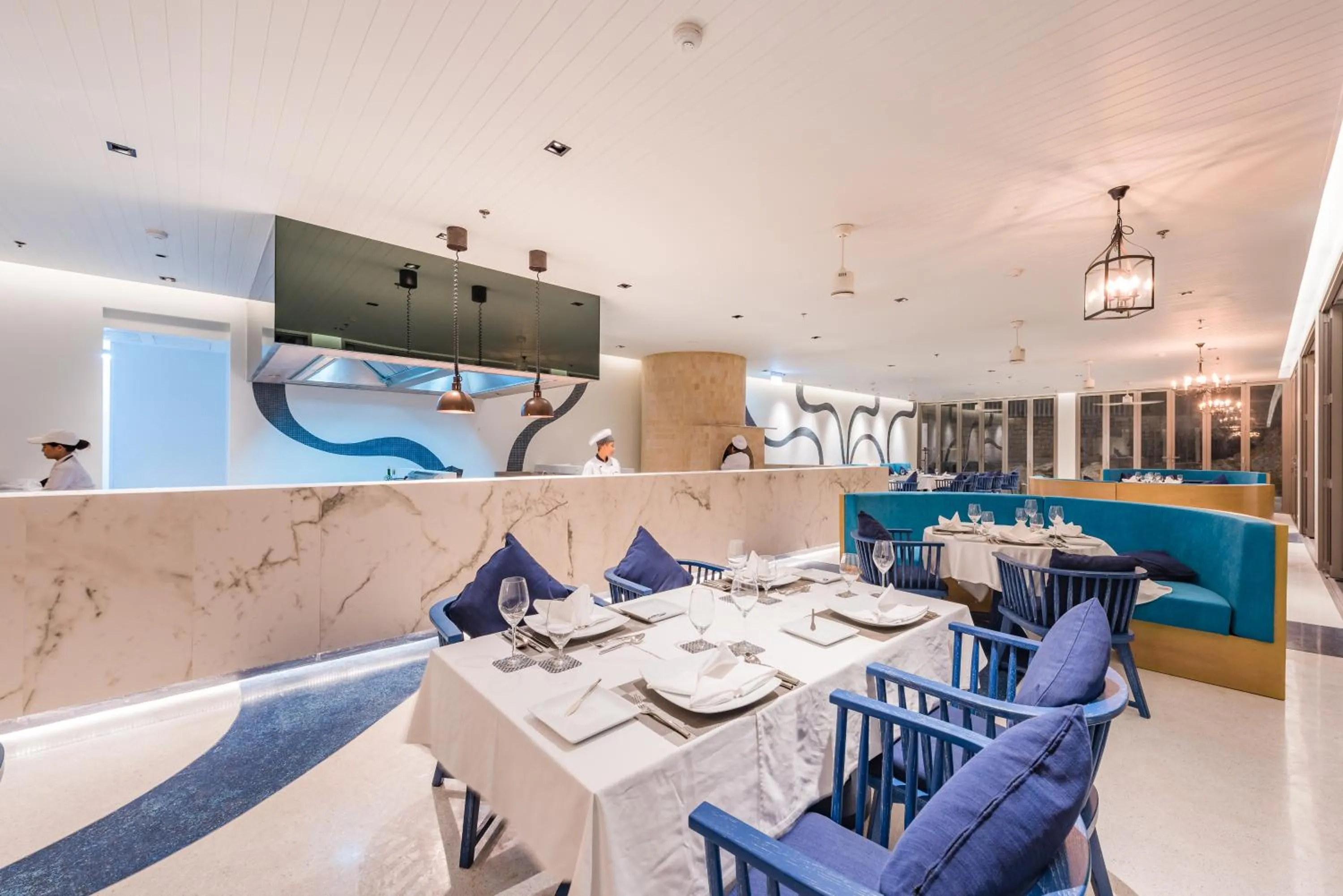 Restaurant/places to eat in Oceanfront Beach Resort