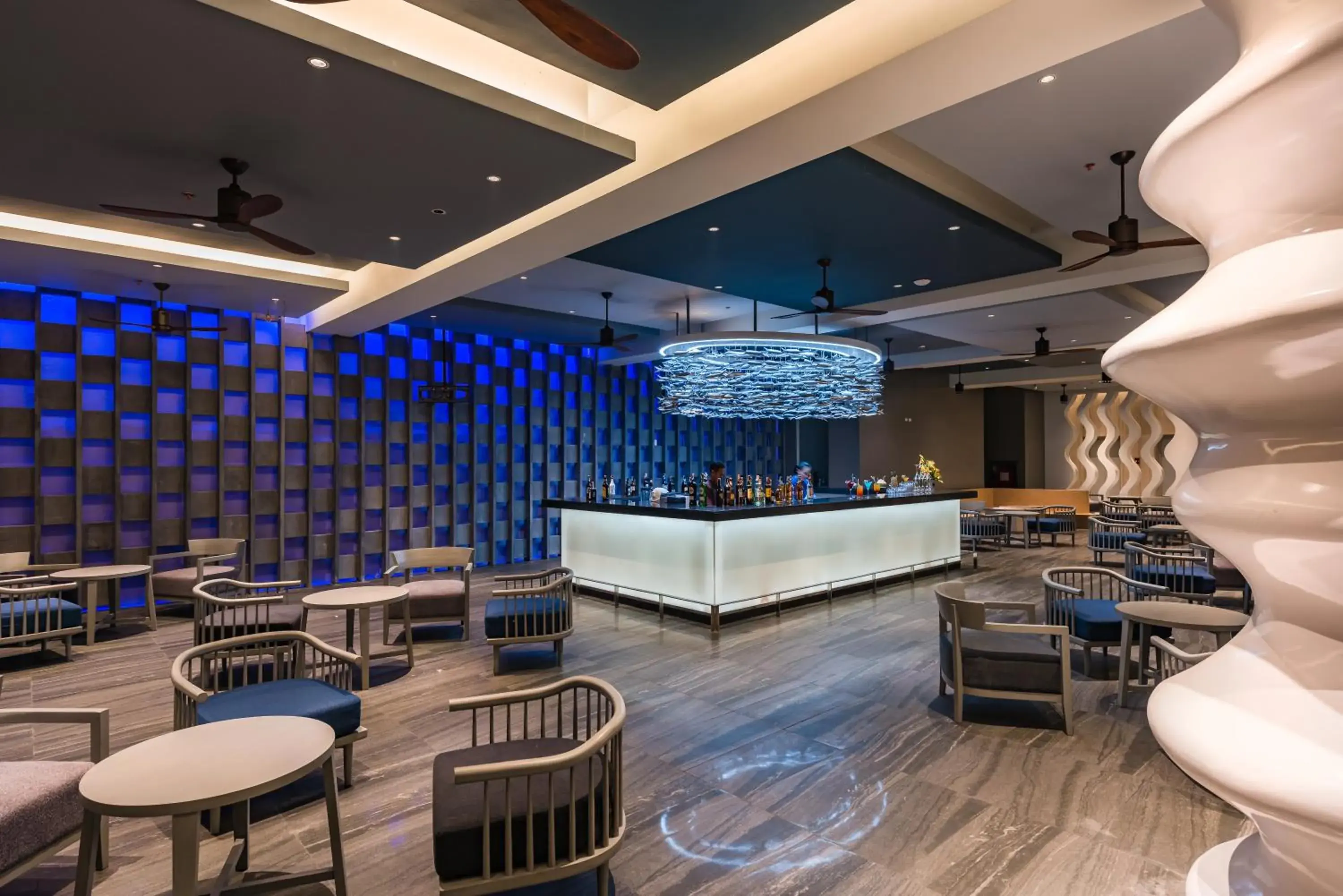 Lounge or bar in Oceanfront Beach Resort Lounge or bar in Oceanfront Beach Resort