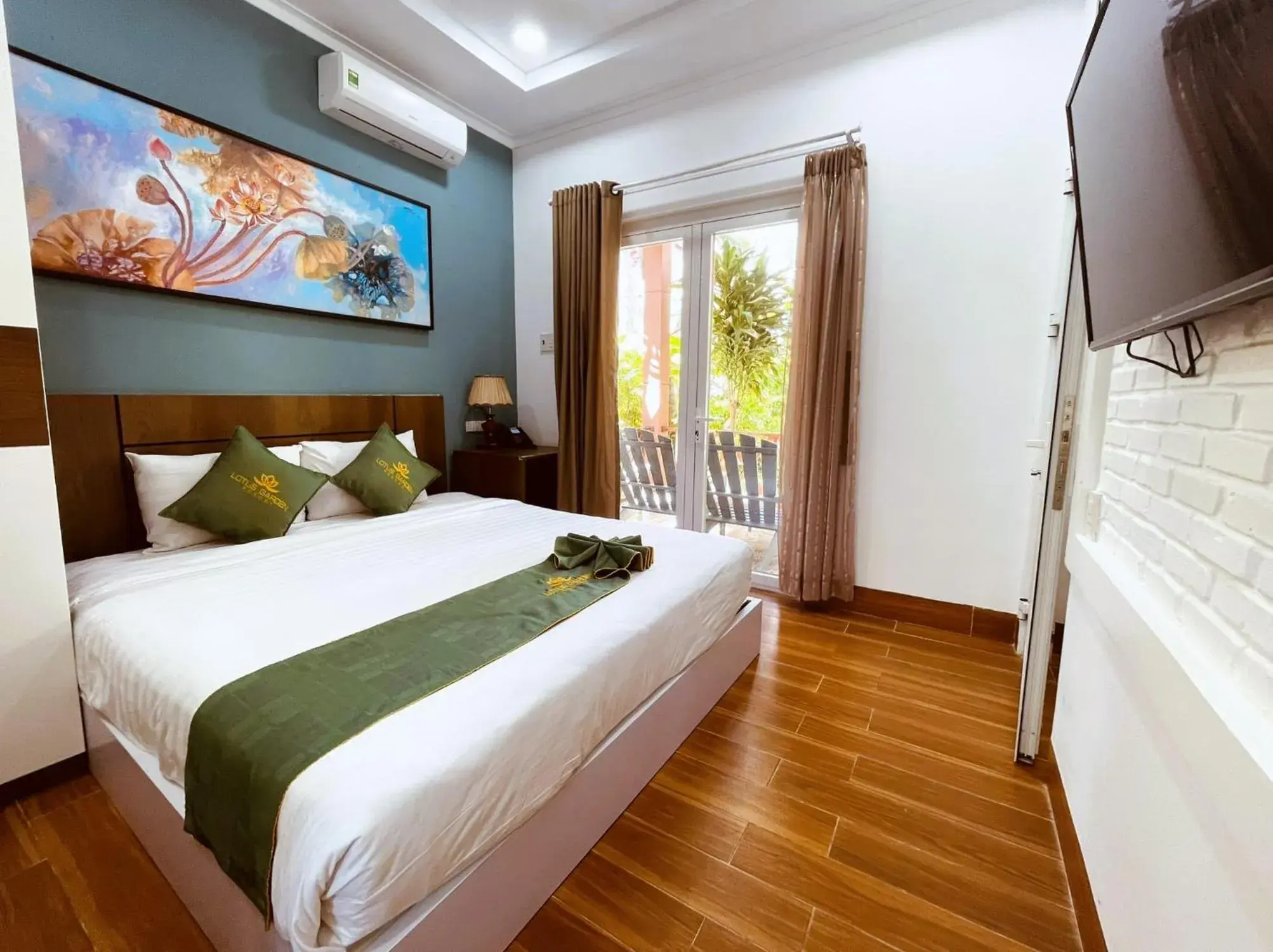 Family Bungalow in Sunday Lotus Garden Resort By The Sea Mui Ne Family Bungalow in Sunday Lotus Garden Resort By The Sea Mui Ne