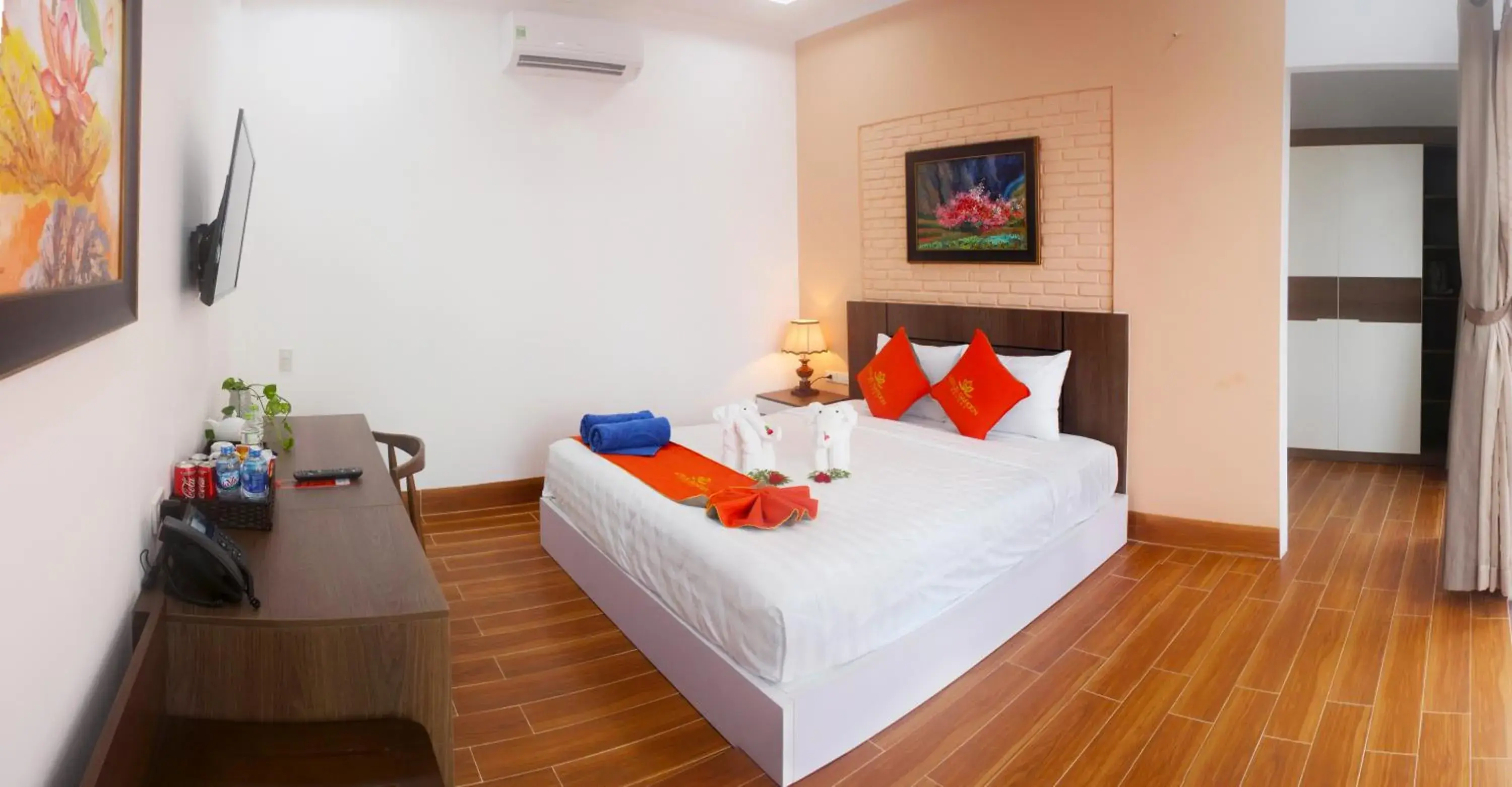 Double Room with Spa Bath in Sunday Lotus Garden Resort By The Sea Mui Ne Double Room with Spa Bath in Sunday Lotus Garden Resort By The Sea Mui Ne