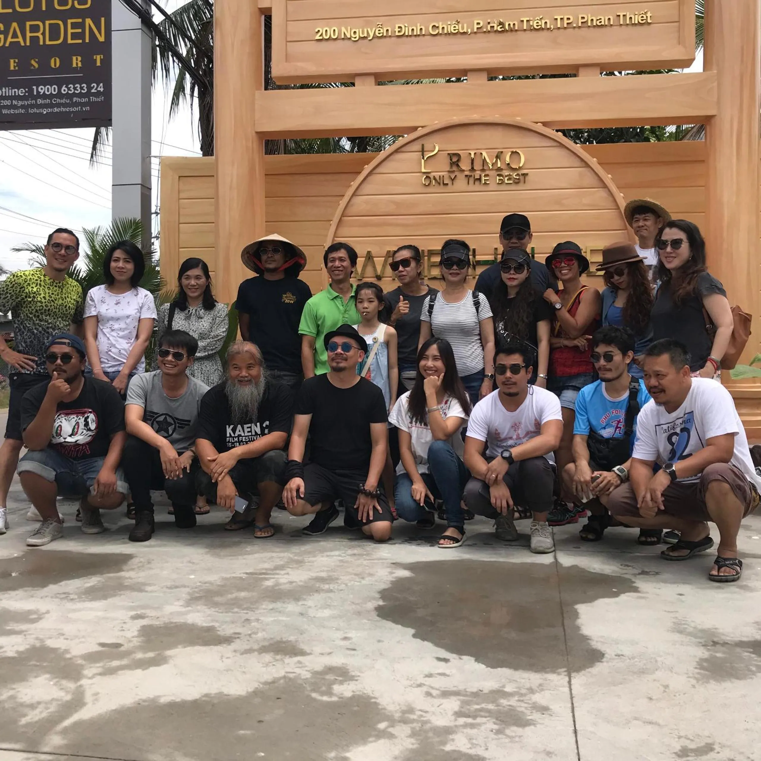 group of guests in Lotus Garden Muine Resort & Spa