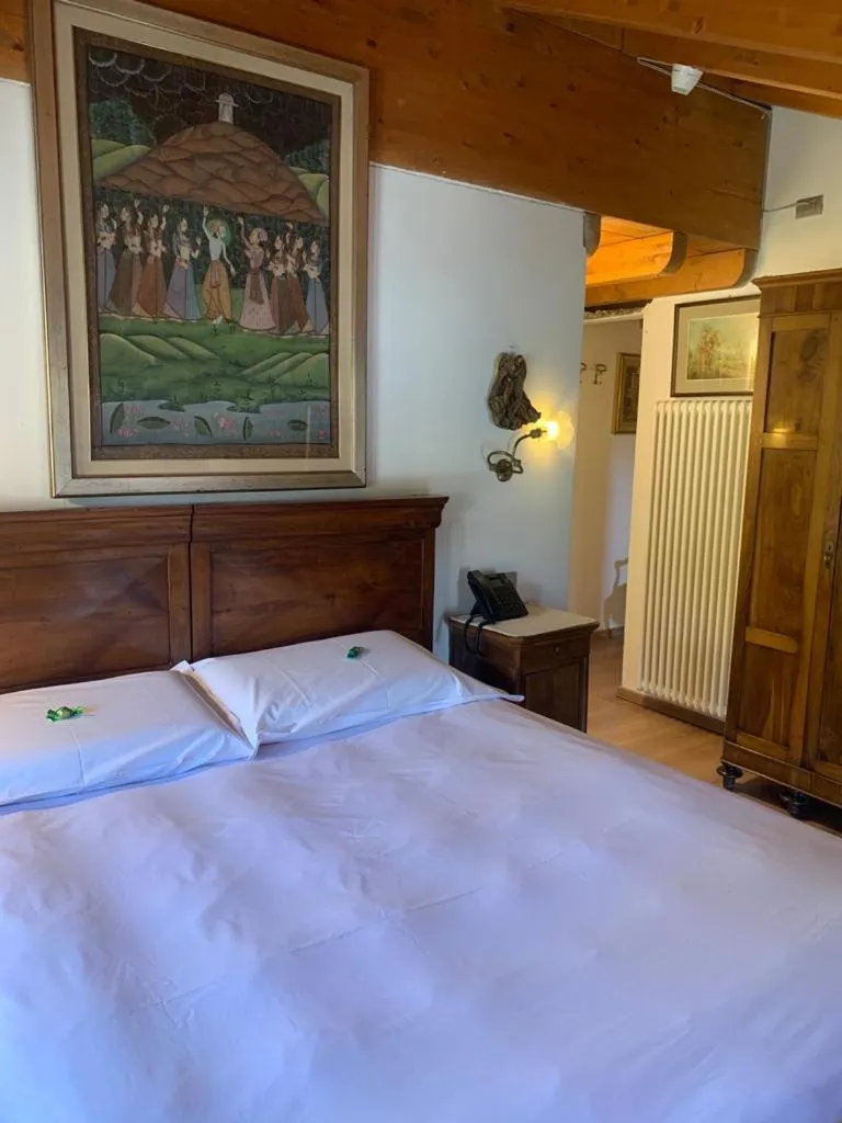 Bed in Hotel Firenze