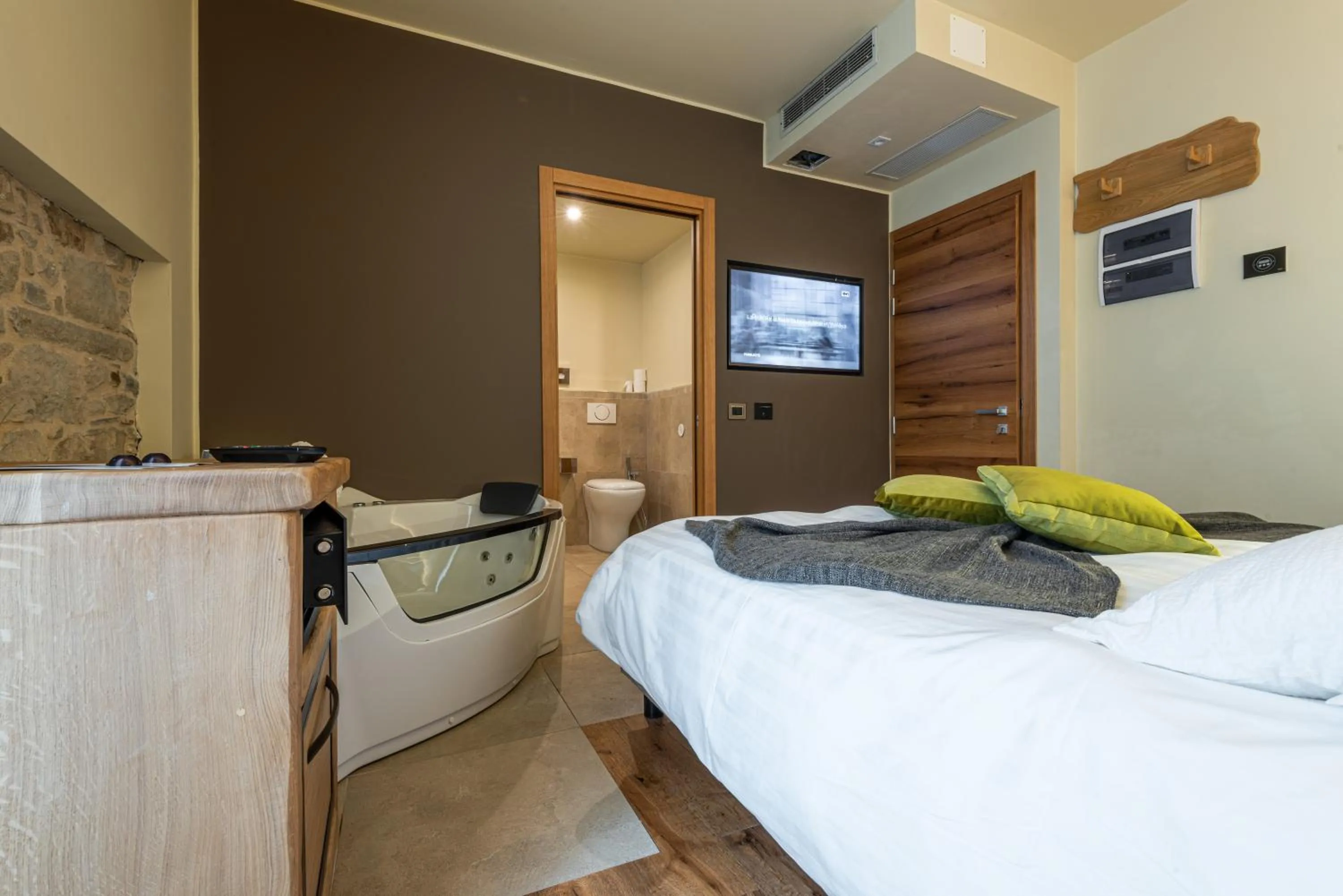 Photo of the whole room, Bed in Hotel Firenze