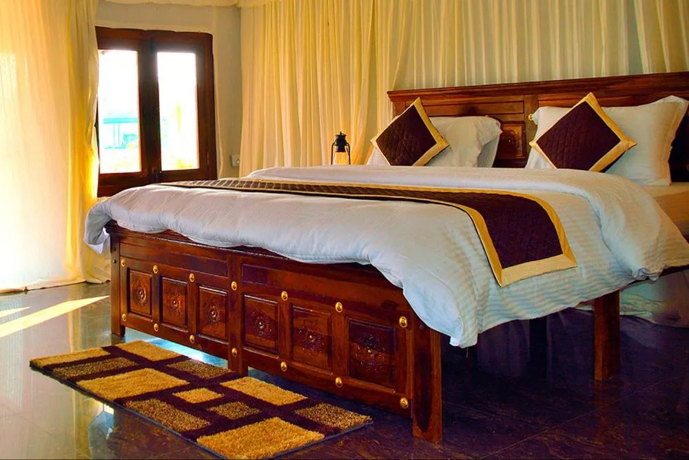 Bedroom, Bed in Thour Nature Resorts - Jawai Leopard Safari Camp