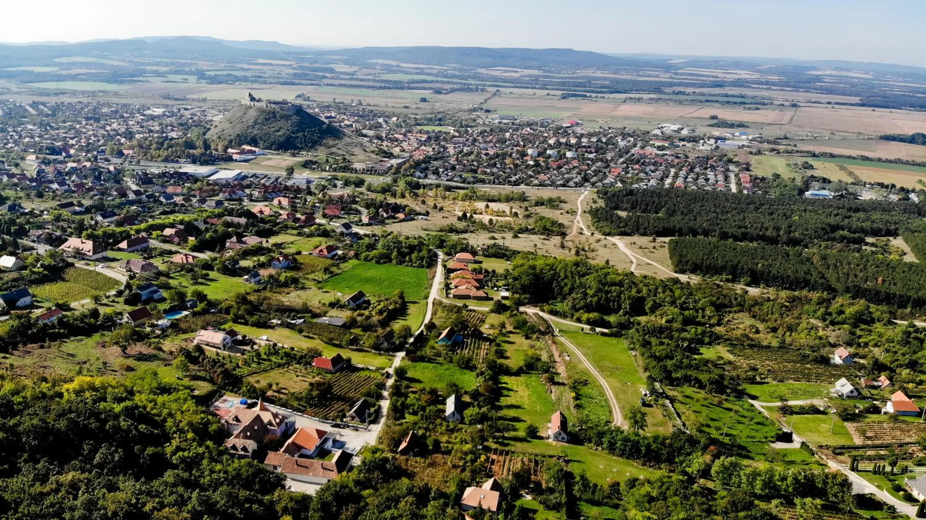 Property building in Fogadó a Két Tölgyfához