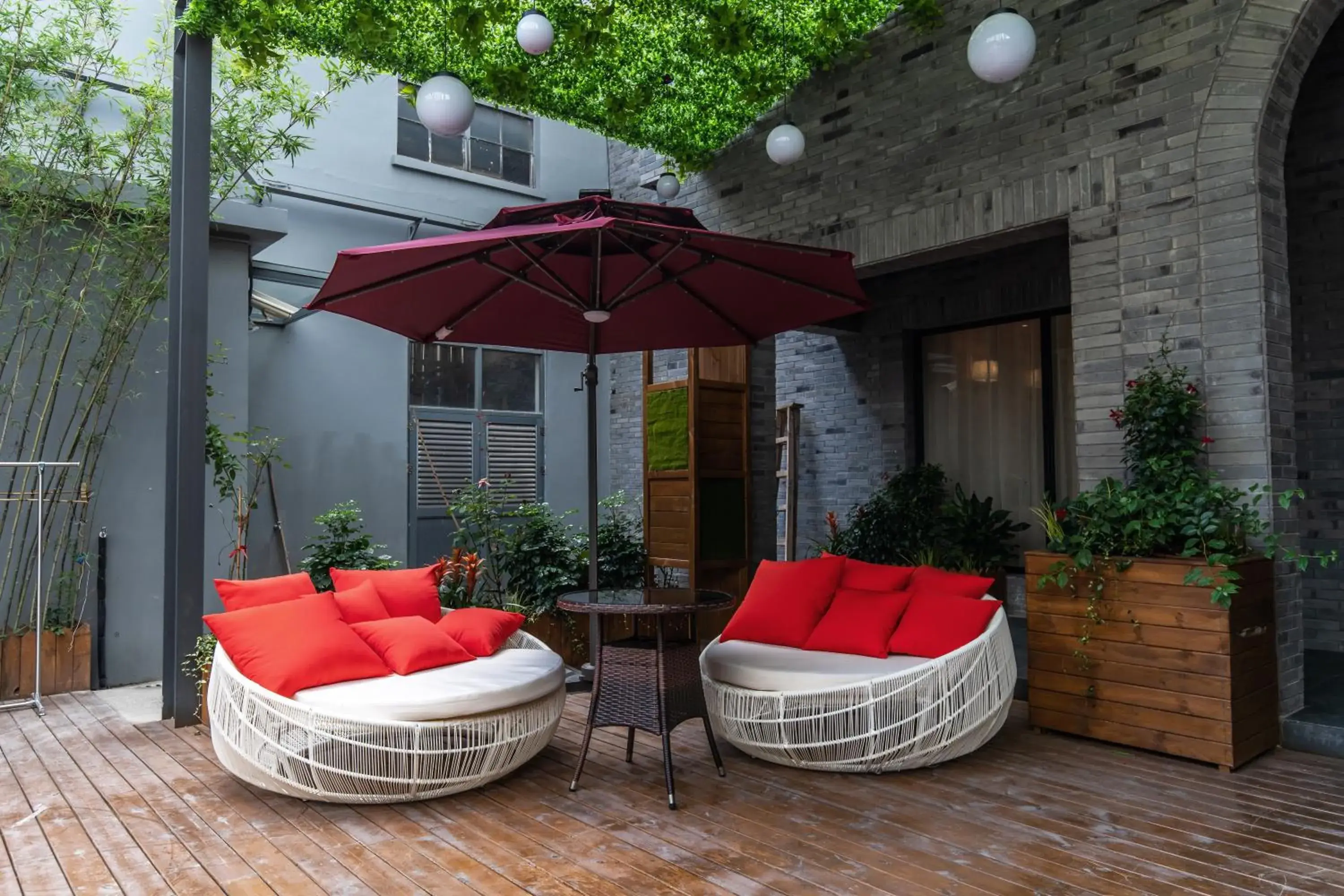Property building in Campanile Shanghai Huaihai Property building in Campanile Shanghai Huaihai