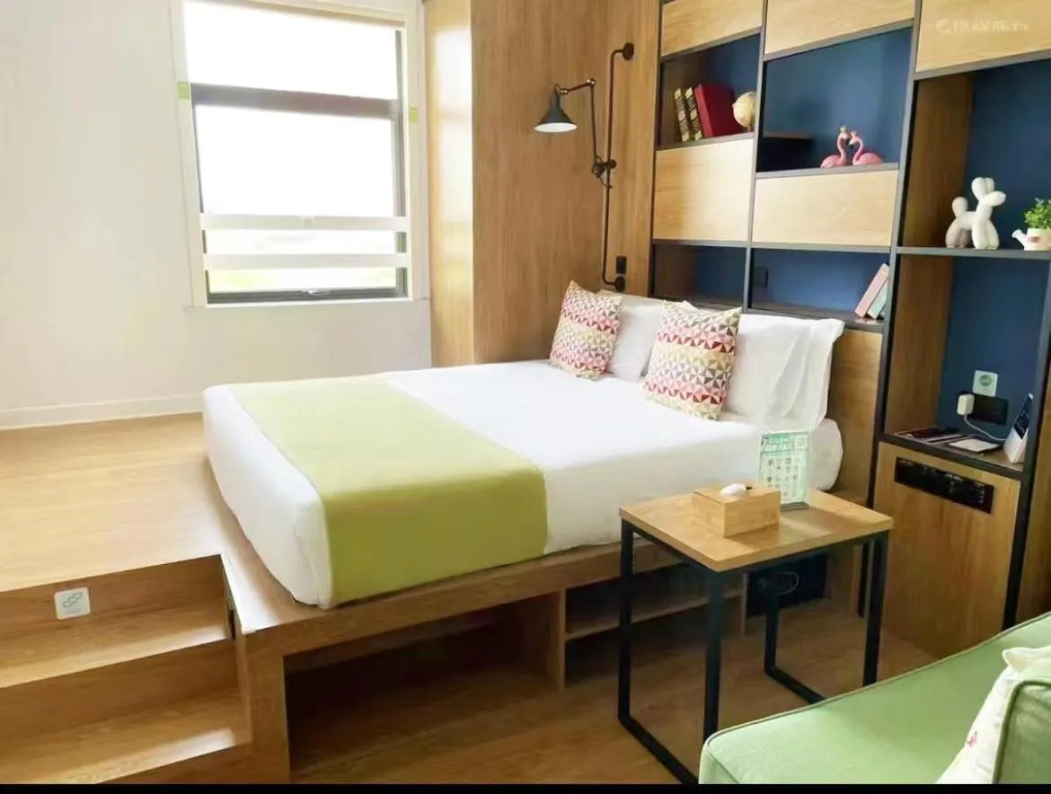 Comfort Double Room in Campanile Shanghai Huaihai