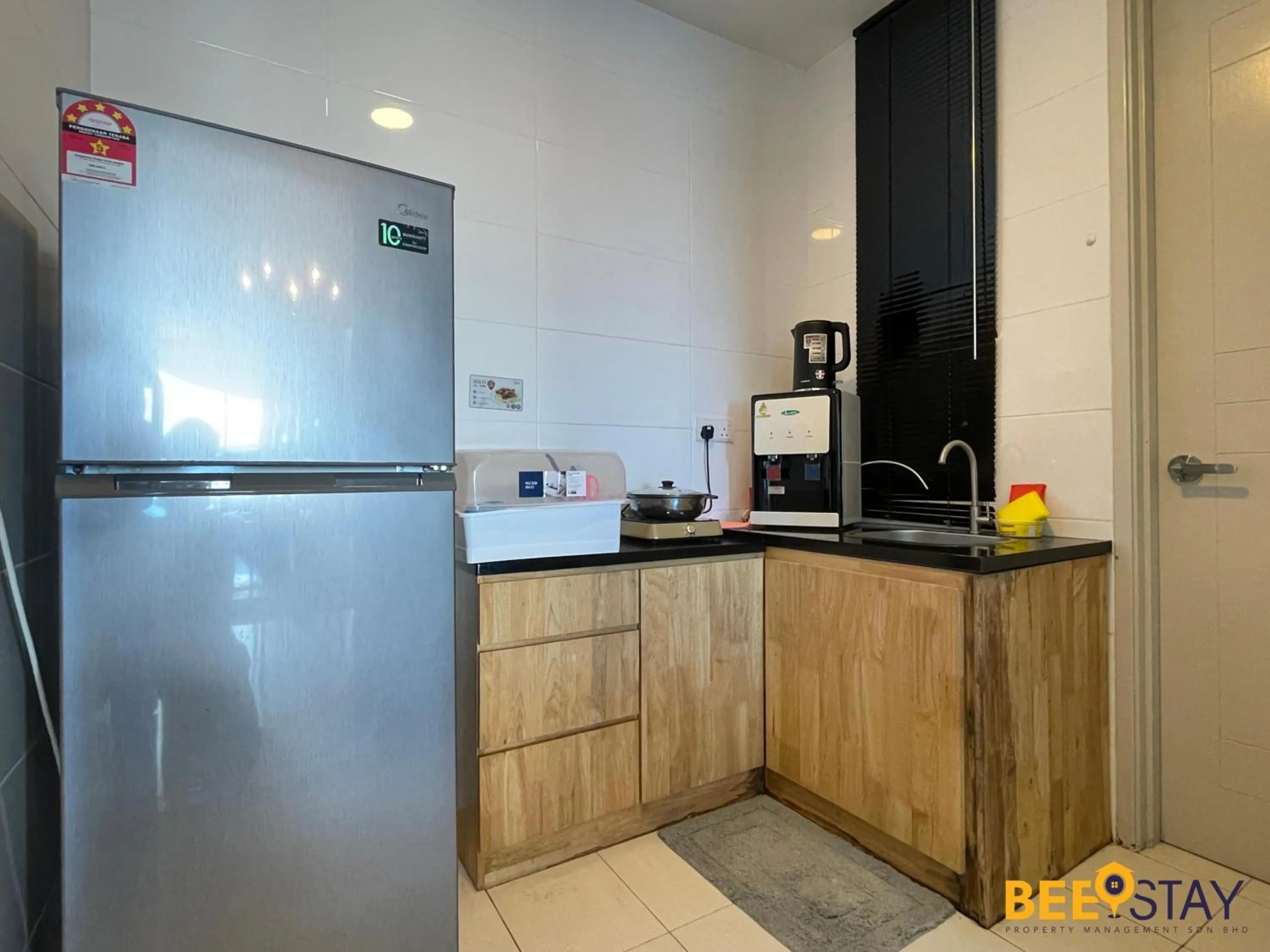 Kitchen or kitchenette in The Wave Suites Melaka