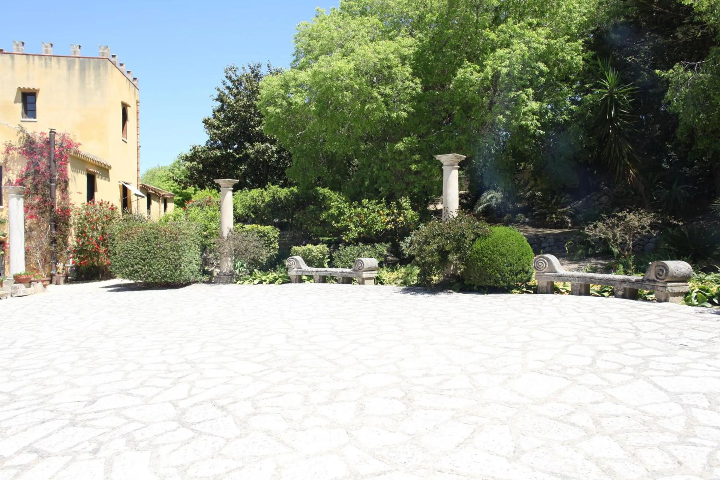 Garden in Bed And Breakfast Villa Pilati