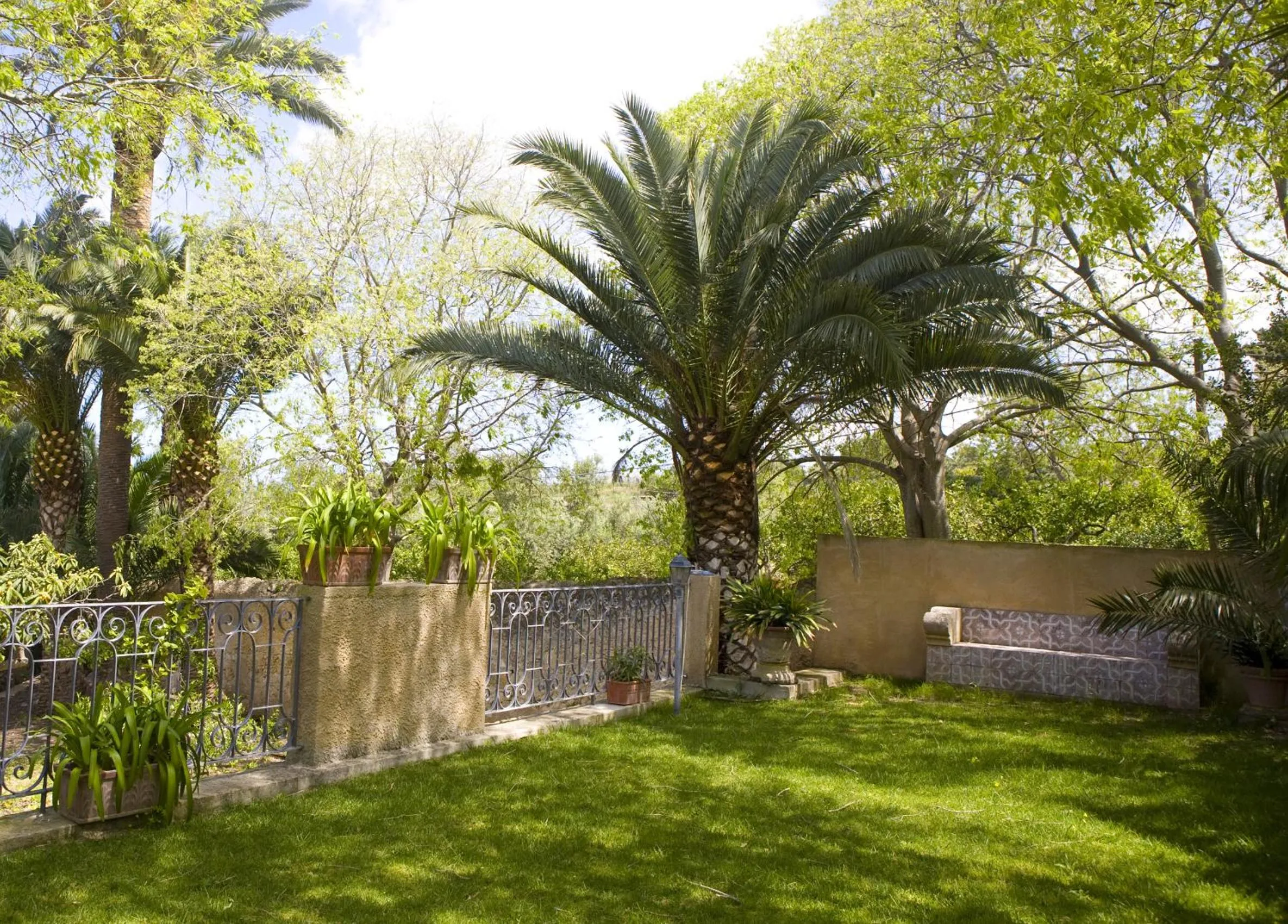 Garden in Bed And Breakfast Villa Pilati