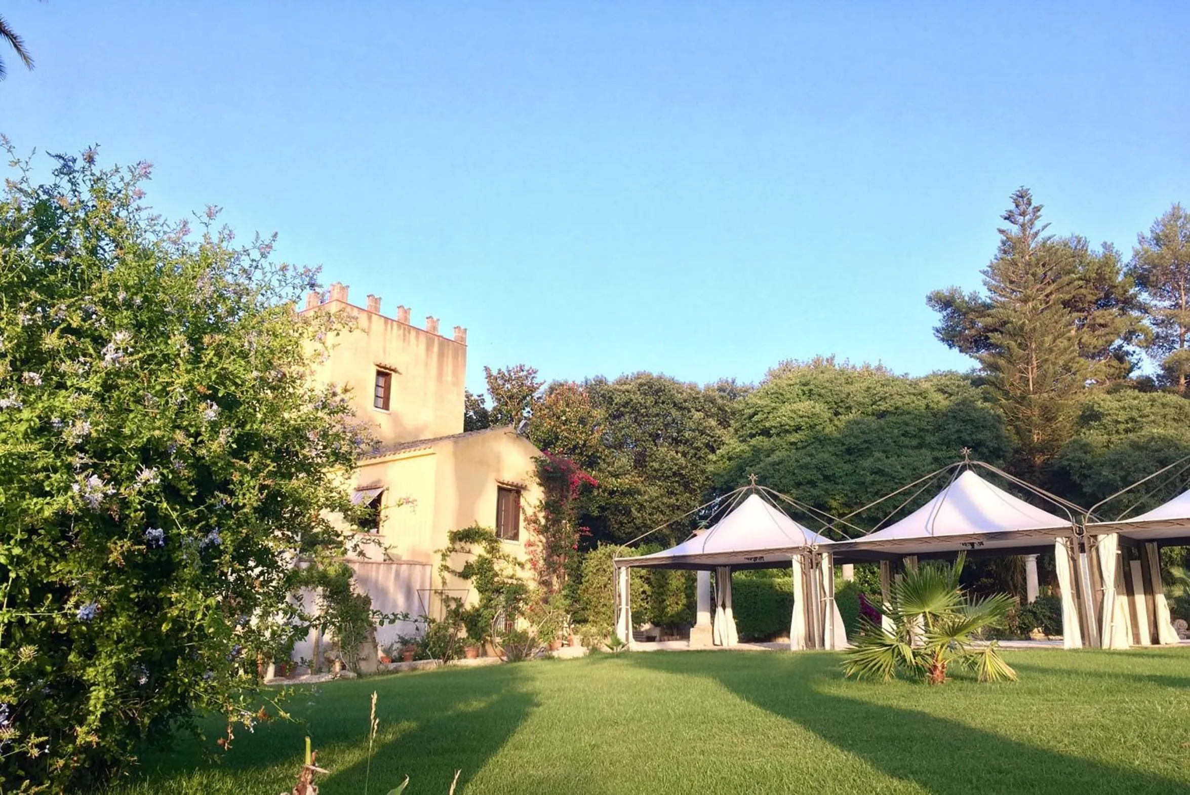 Patio in Bed And Breakfast Villa Pilati