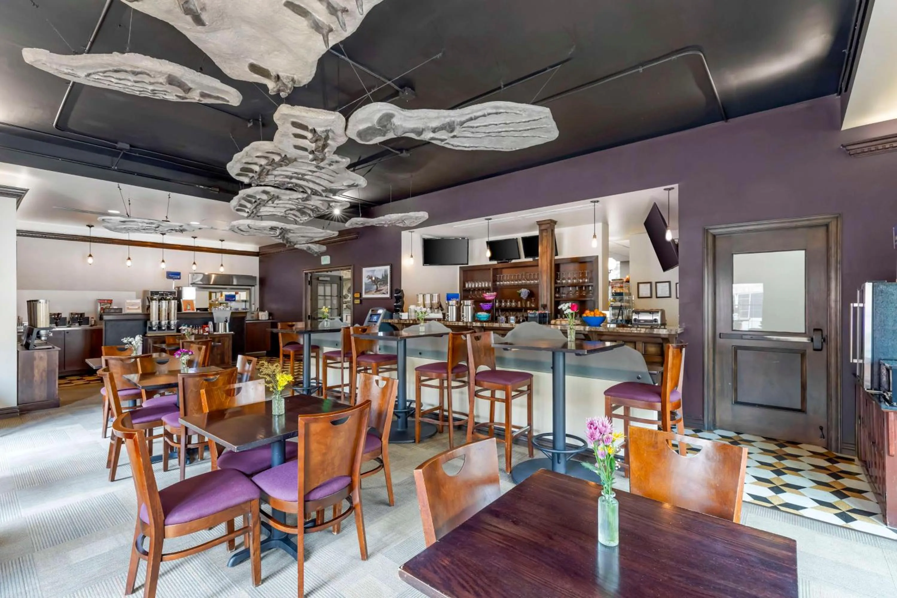 Breakfast in Best Western Denver Southwest