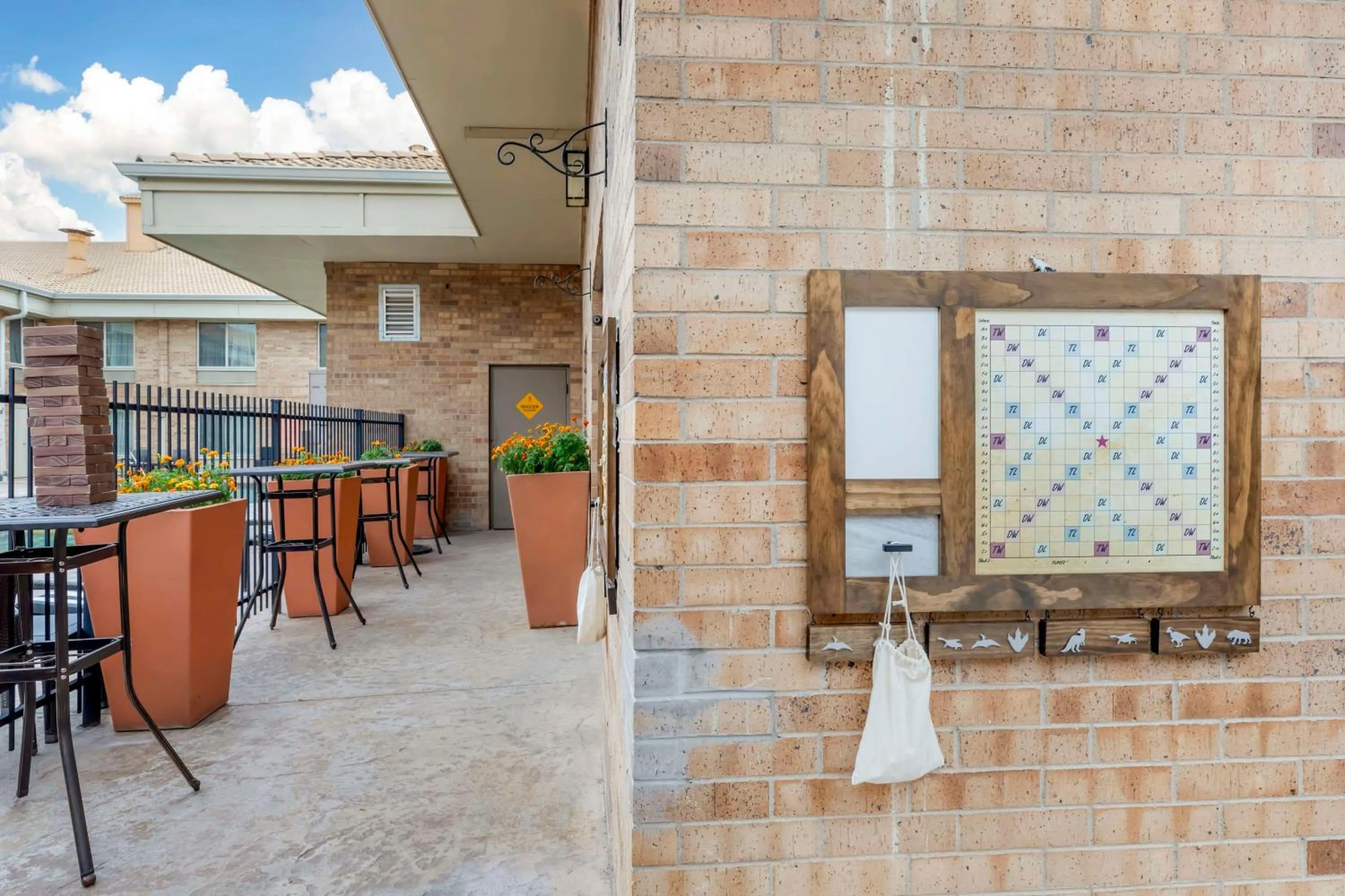 Property building in Best Western Denver Southwest