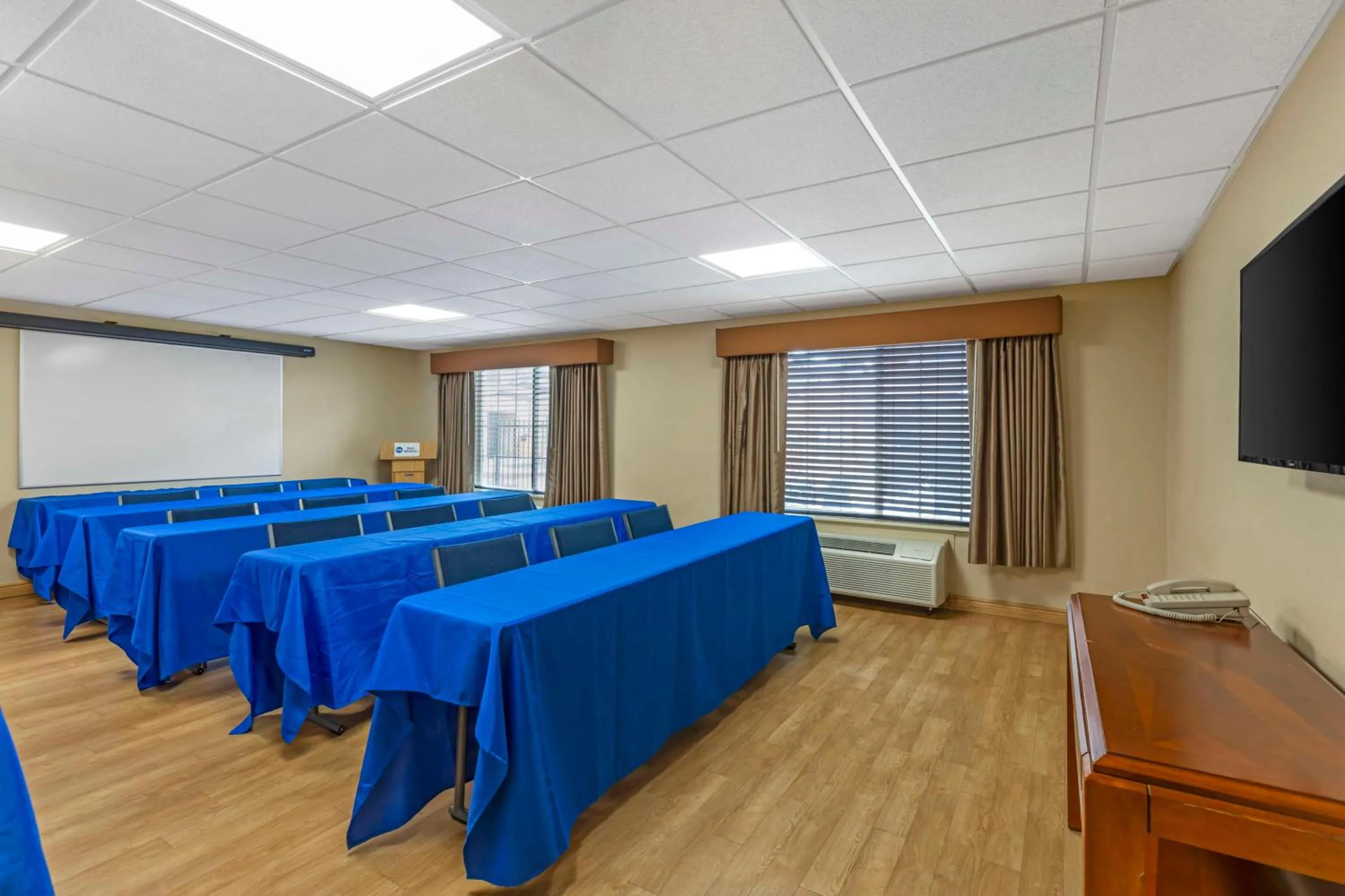 Meeting/conference room in Best Western Denver Southwest