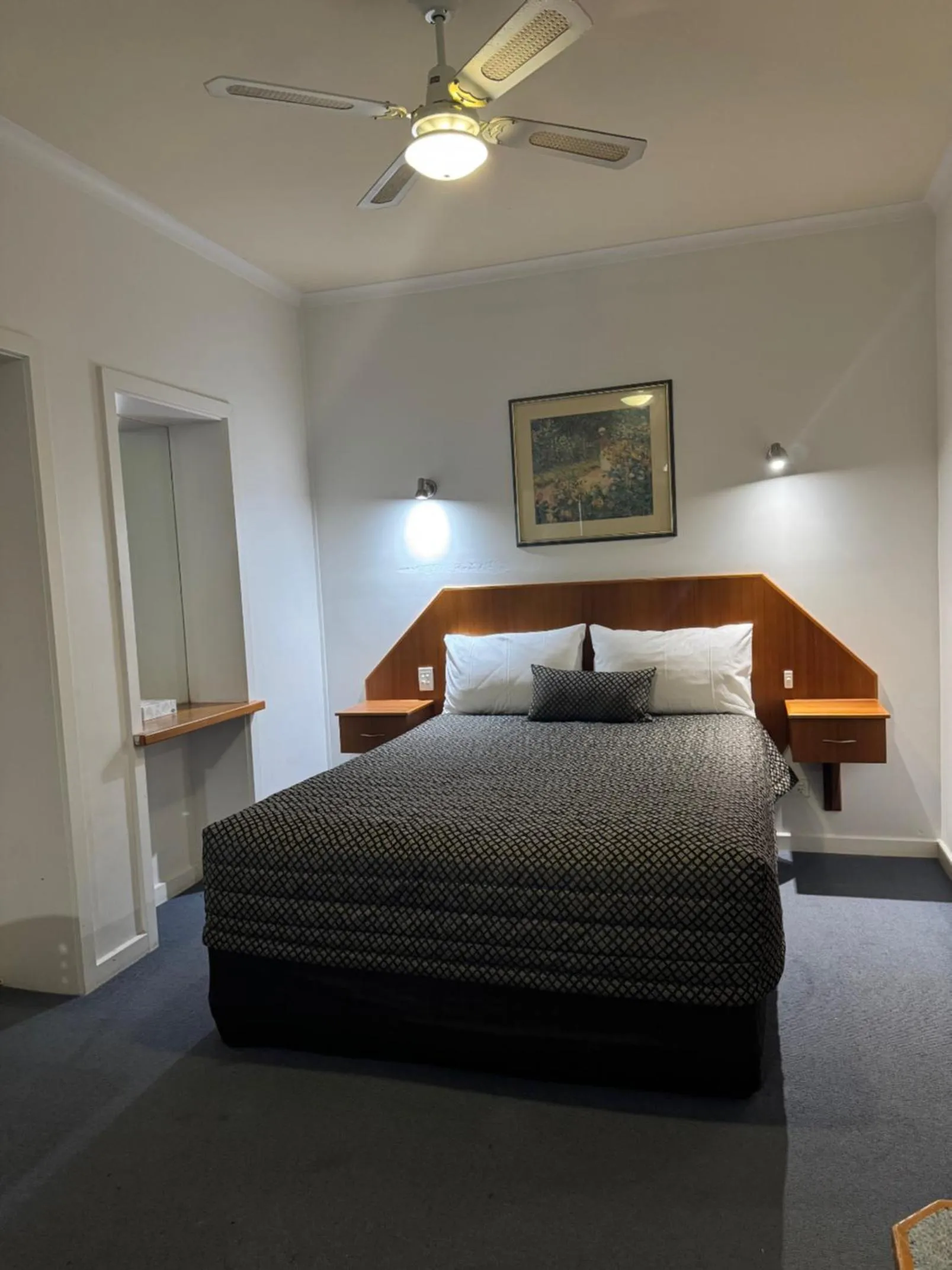 Bed in The Sands Motel Adelaide