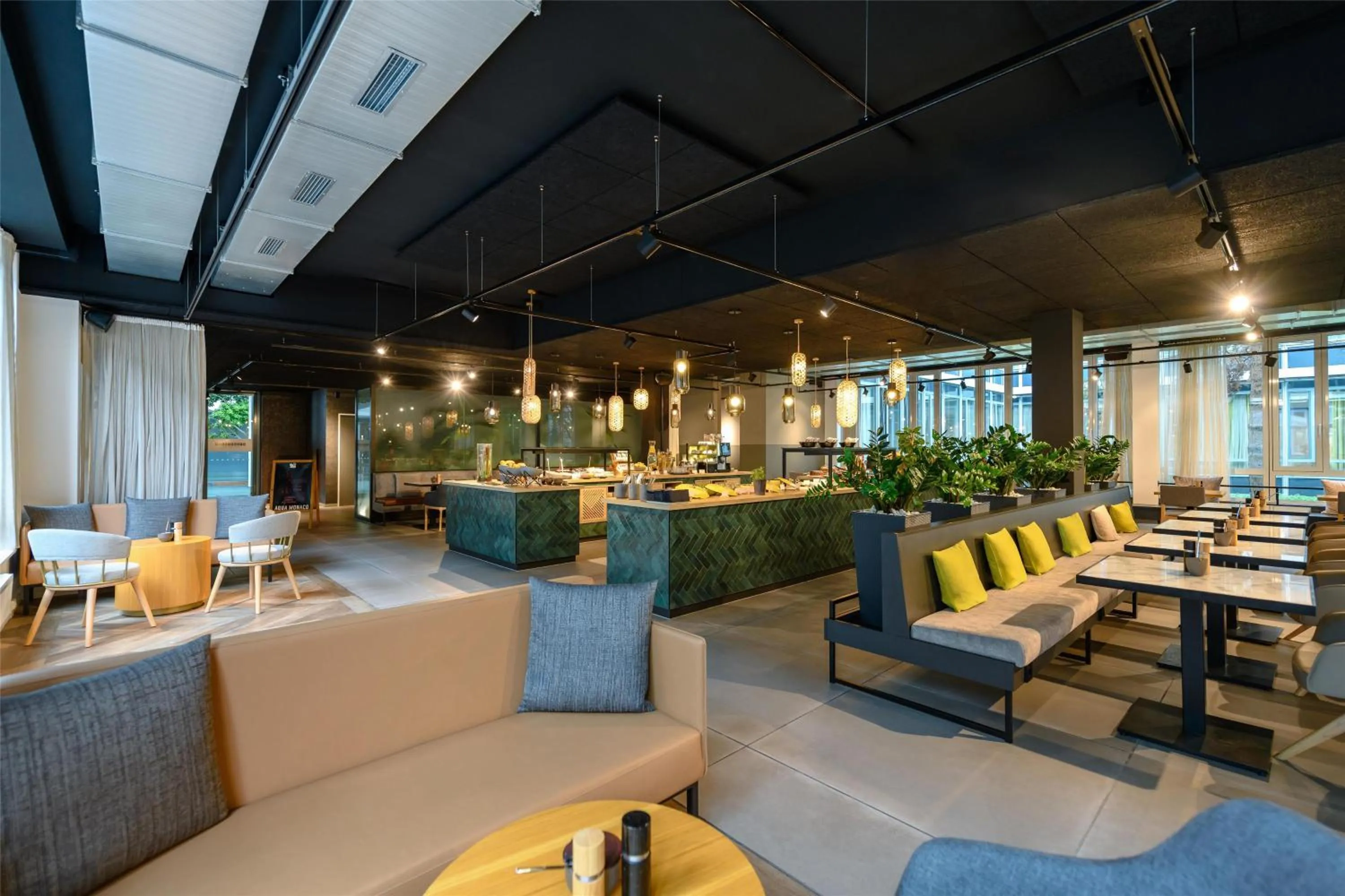 Restaurant/places to eat in Flightgate Munich Airport Hotel, a member of Radisson Individuals