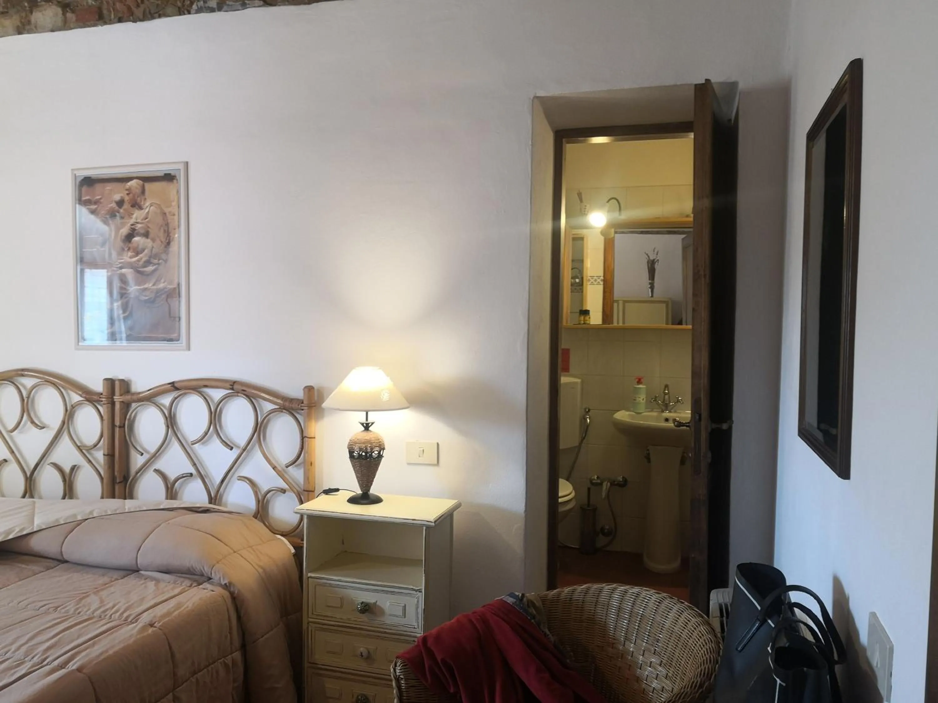 Double or Twin Room - single occupancy in Agriturismo Biologico Poggiopiano