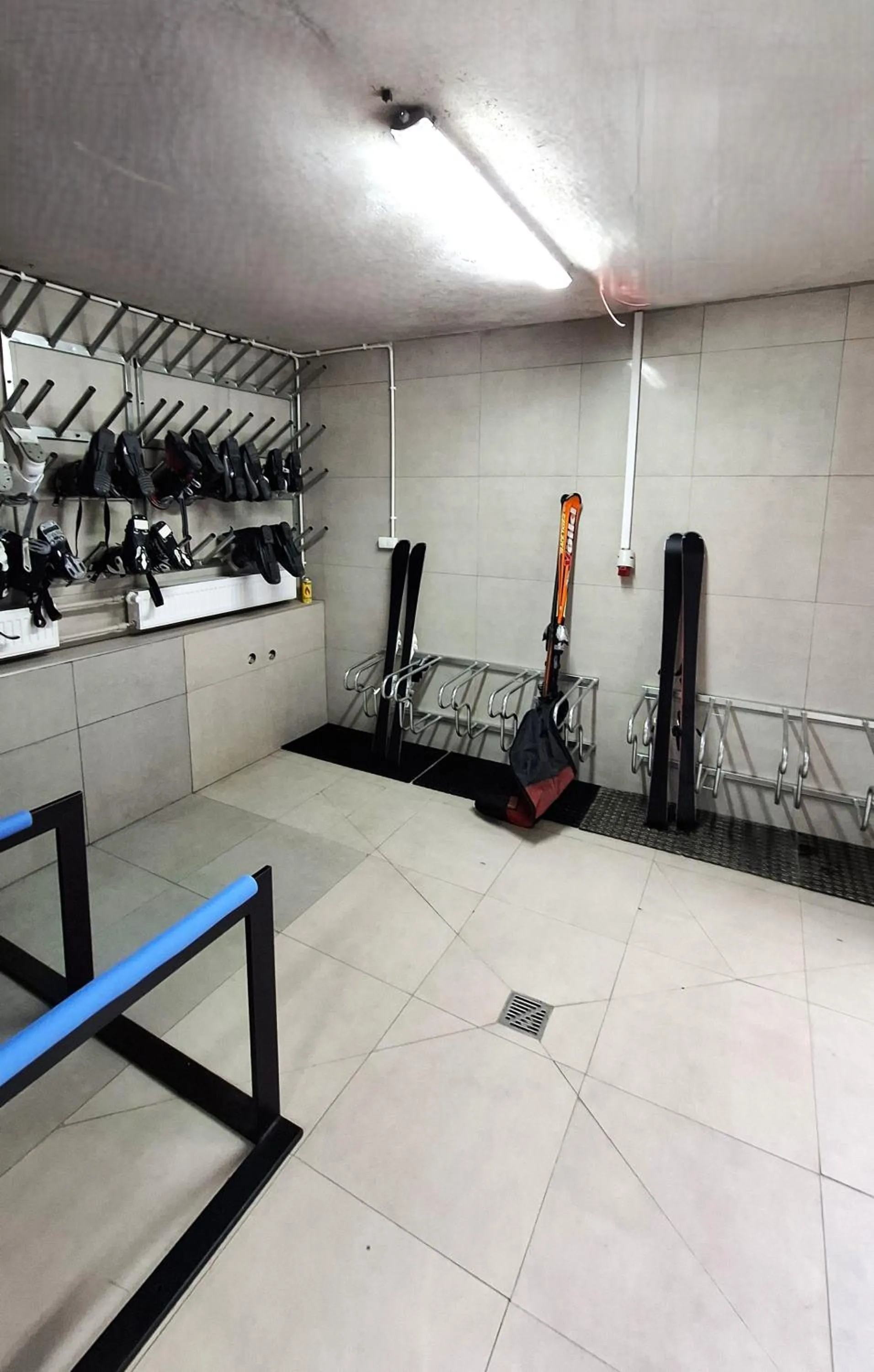 Skiing in Willa ŻeglarSki