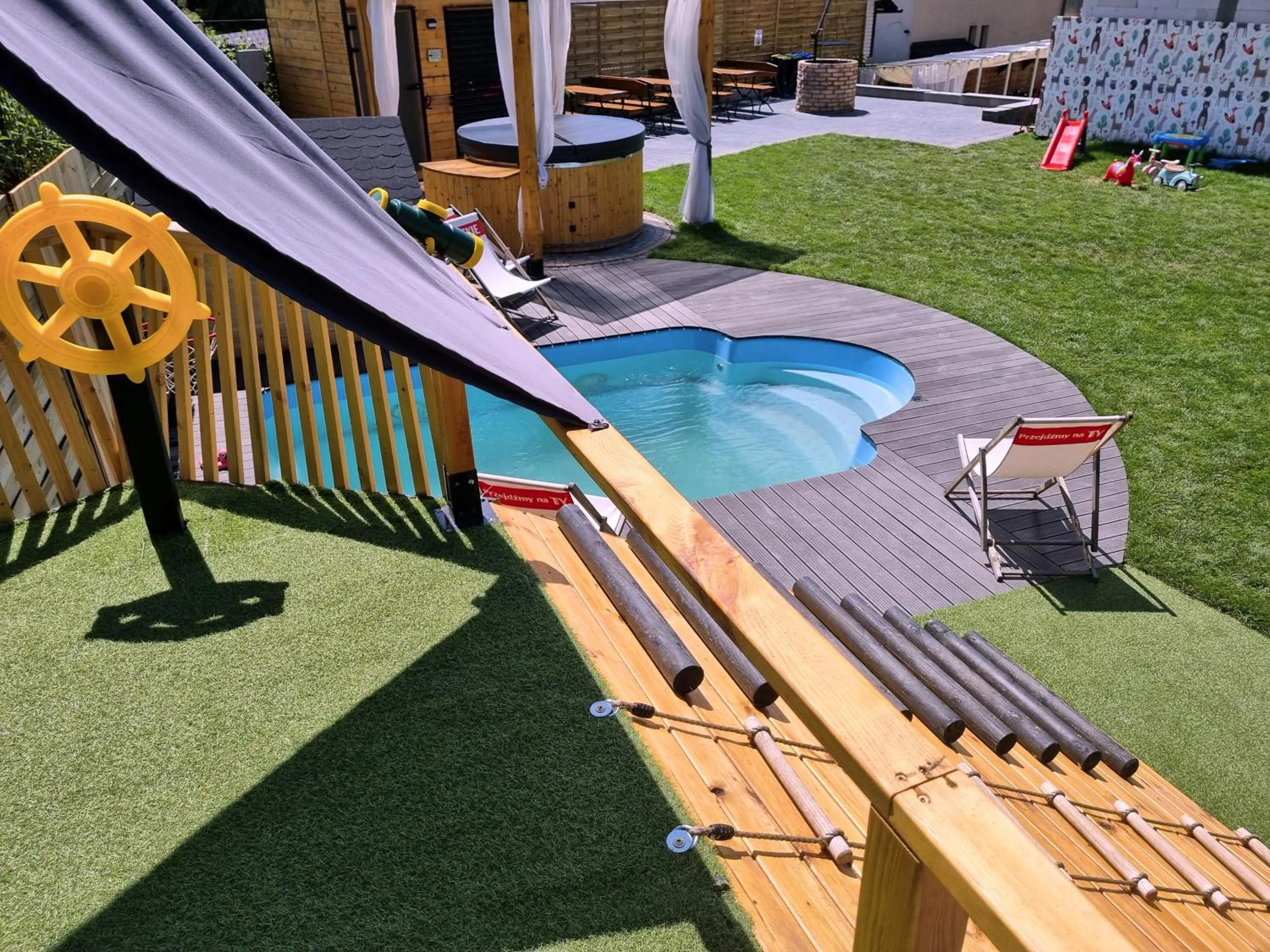 BBQ facilities in Willa ŻeglarSki