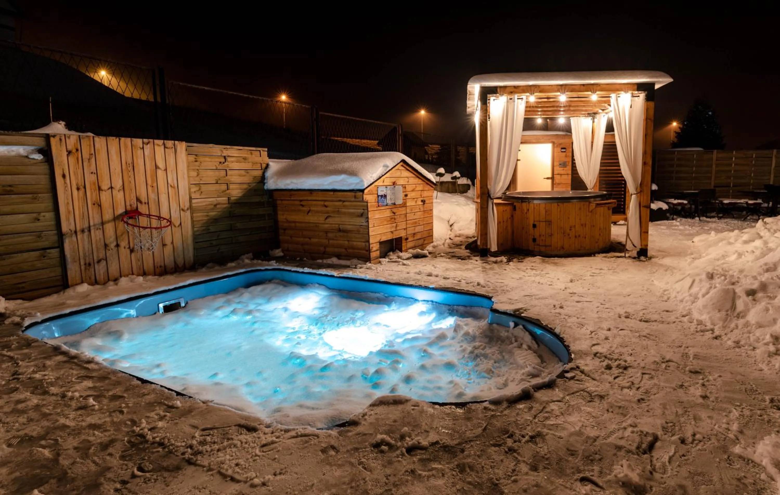 Winter in Willa ŻeglarSki