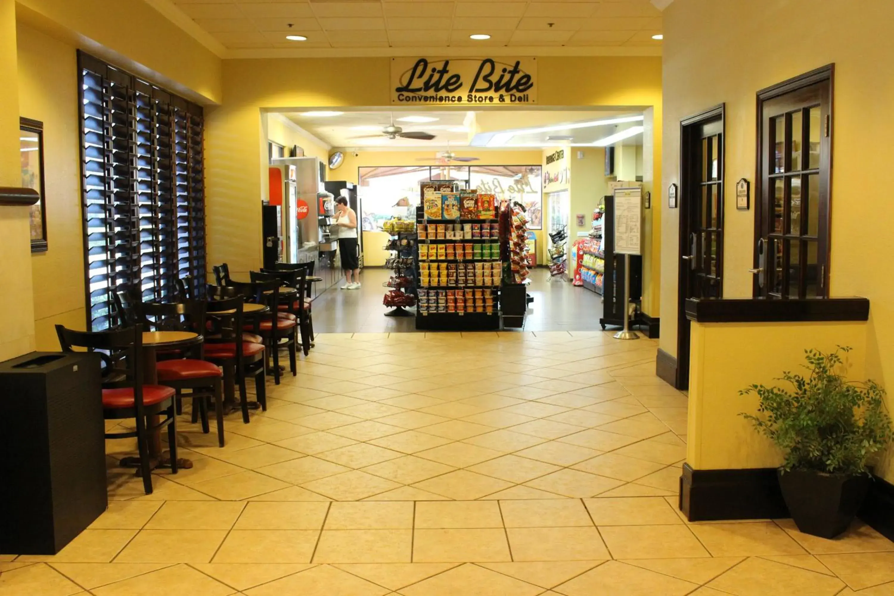 Restaurant/places to eat in Rosen Inn at Pointe Orlando Restaurant/places to eat in Rosen Inn at Pointe Orlando