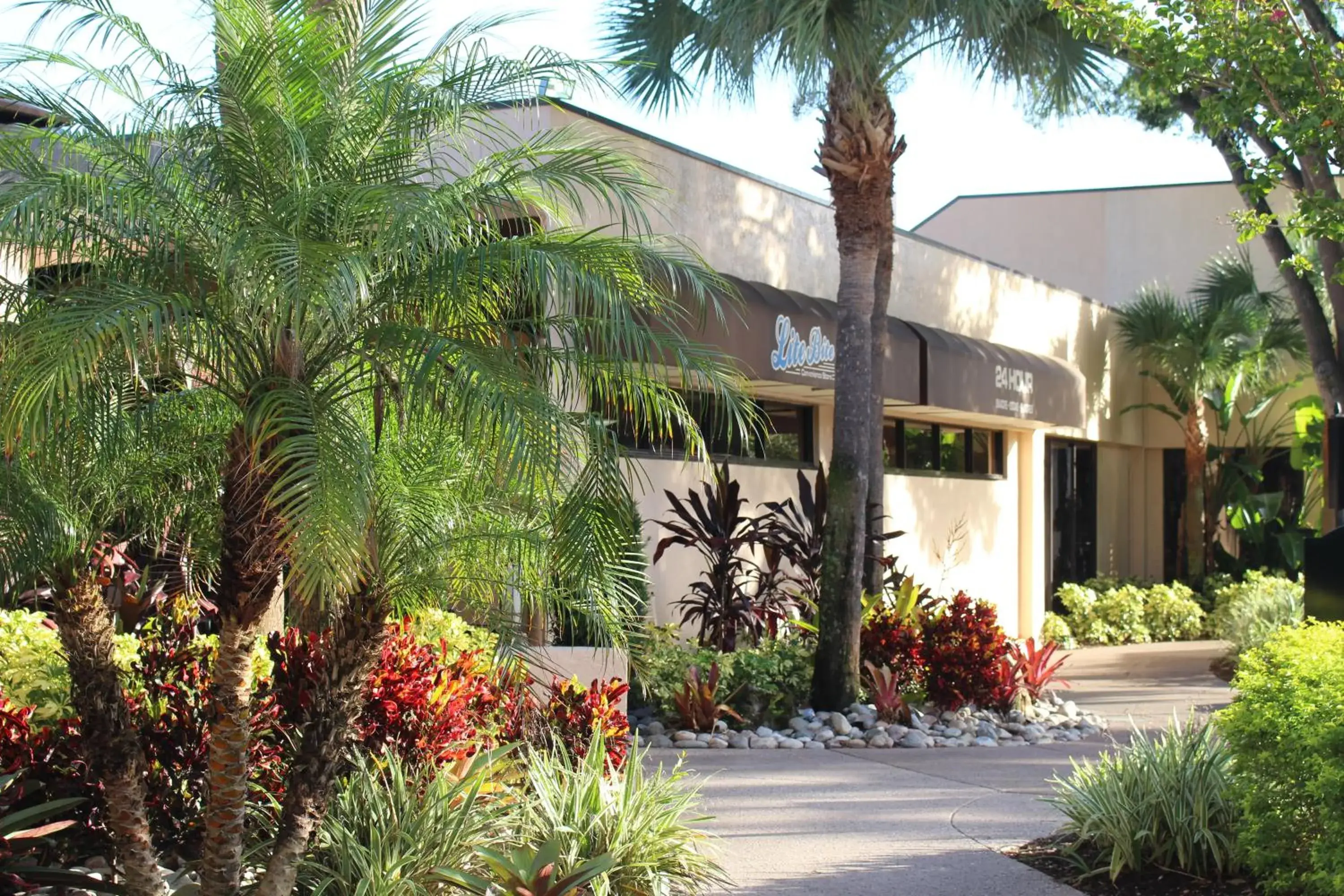 Property building in Rosen Inn at Pointe Orlando Property building in Rosen Inn at Pointe Orlando