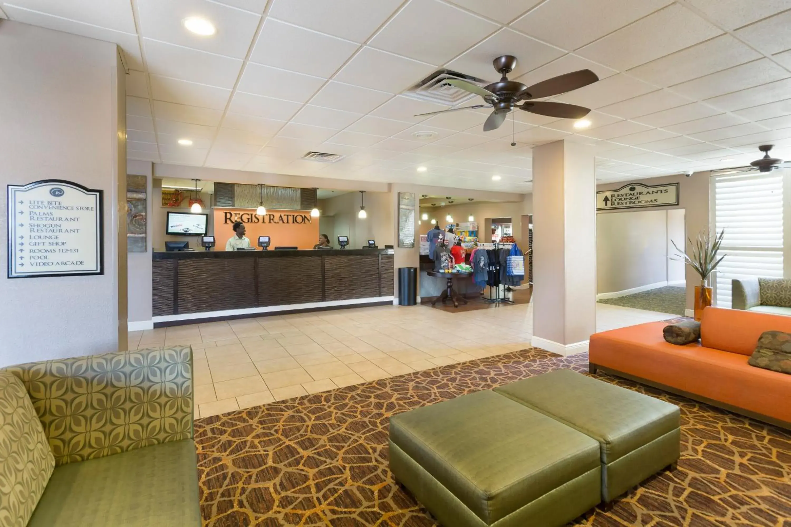 Lobby or reception in Rosen Inn Closest to Universal Lobby or reception in Rosen Inn Closest to Universal