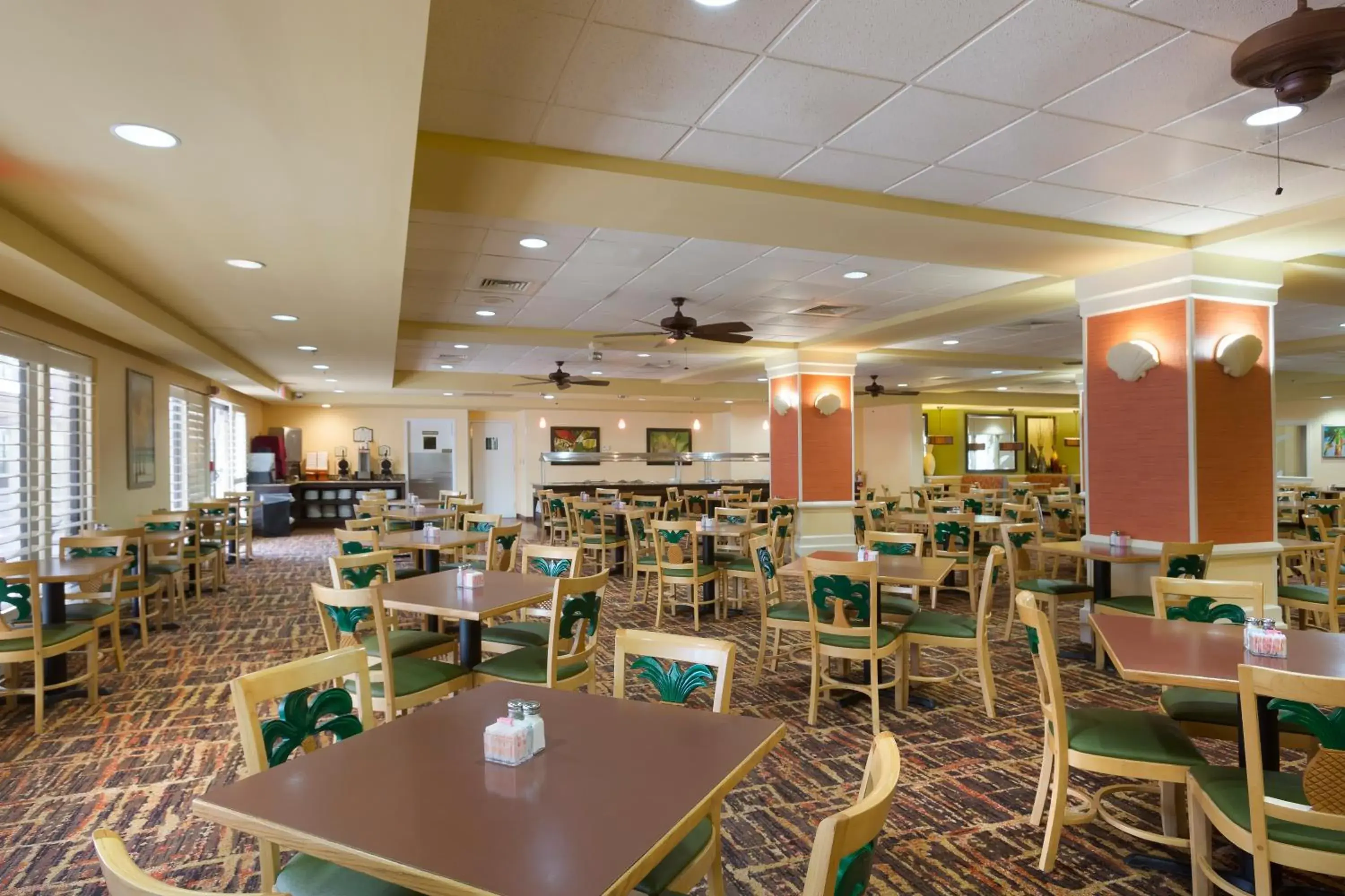 Restaurant/places to eat in Rosen Inn Closest to Universal Restaurant/places to eat in Rosen Inn Closest to Universal