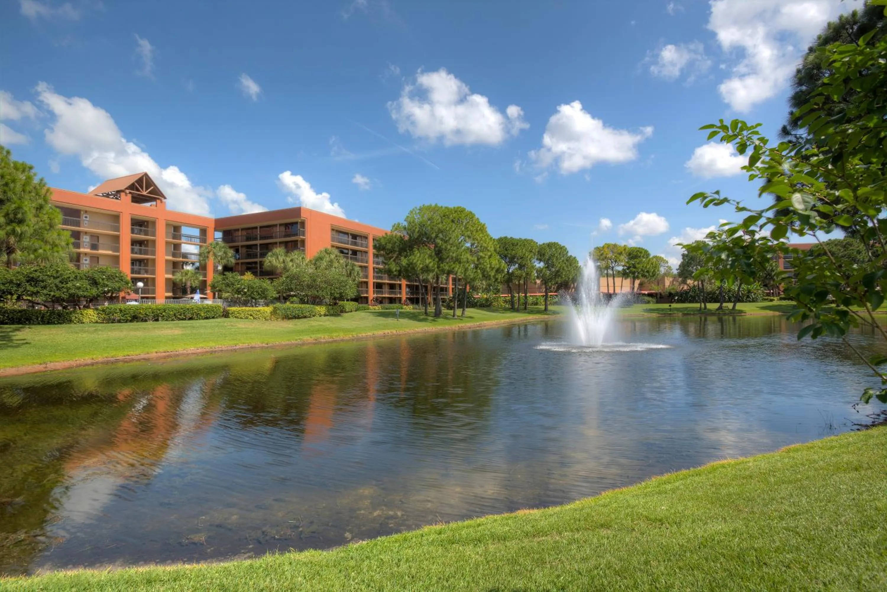 Property building in Rosen Inn Lake Buena Vista