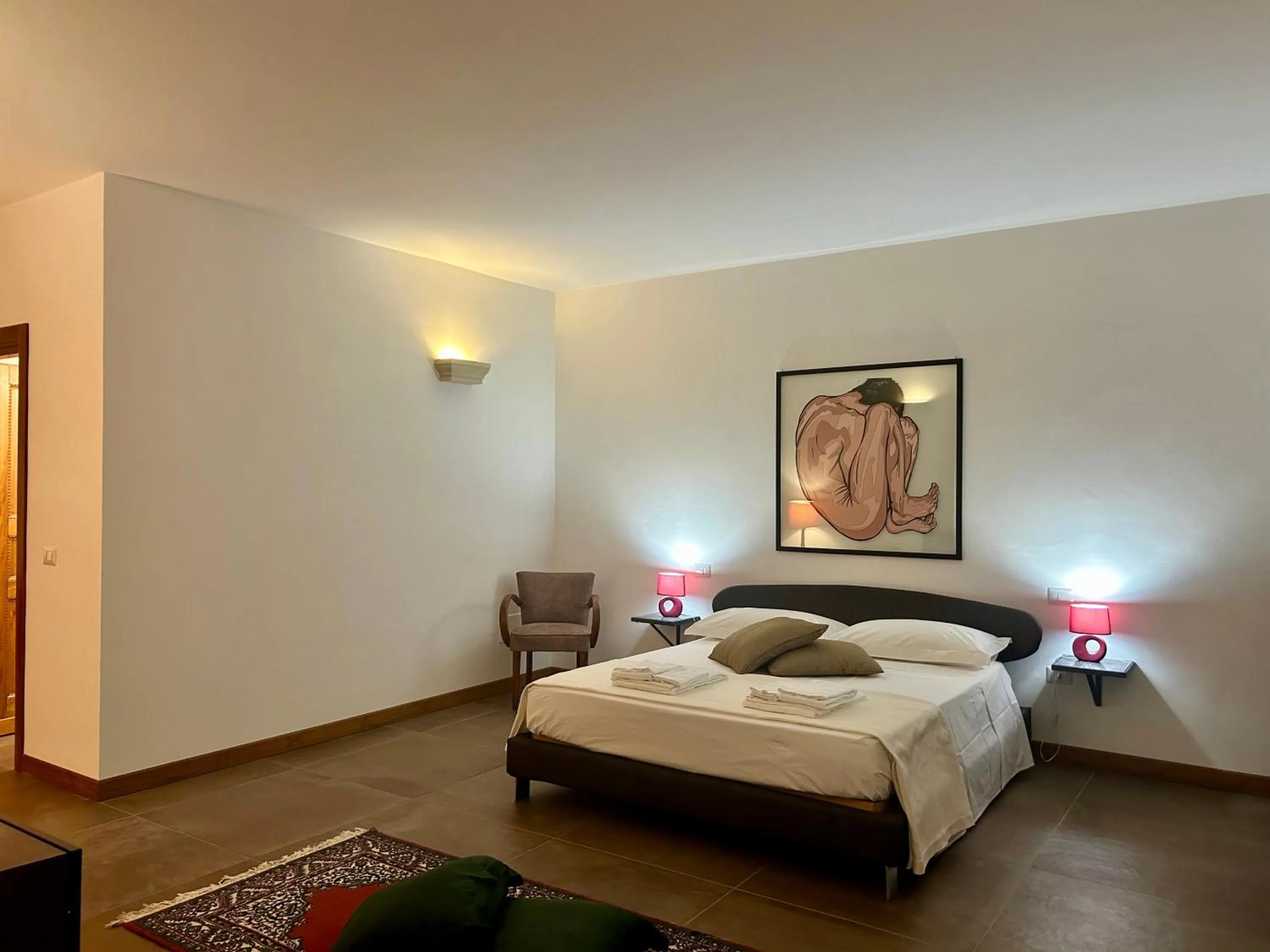 Swimming pool, Bed in B&B Don Alessandro