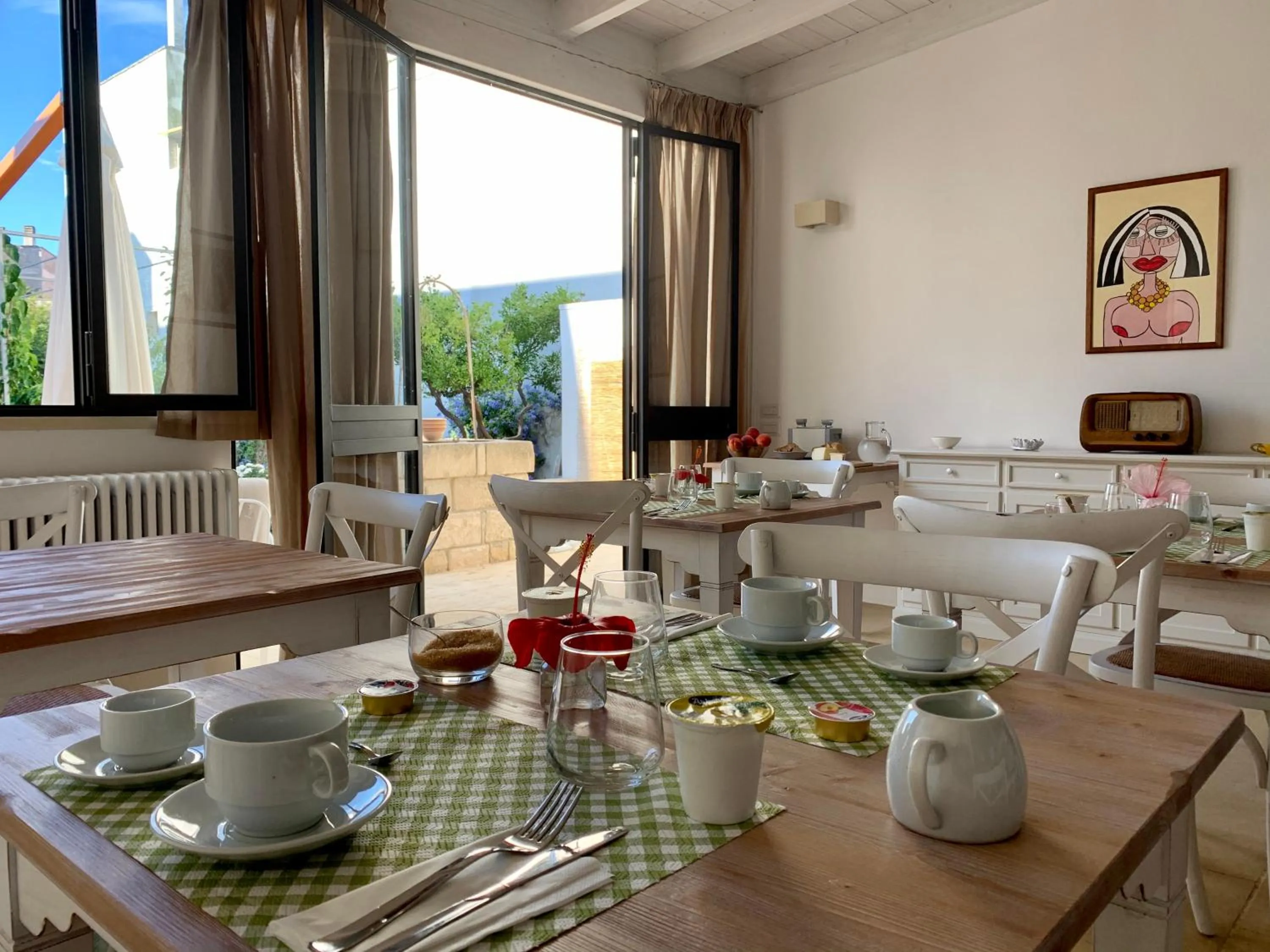 Patio in B&B Don Alessandro