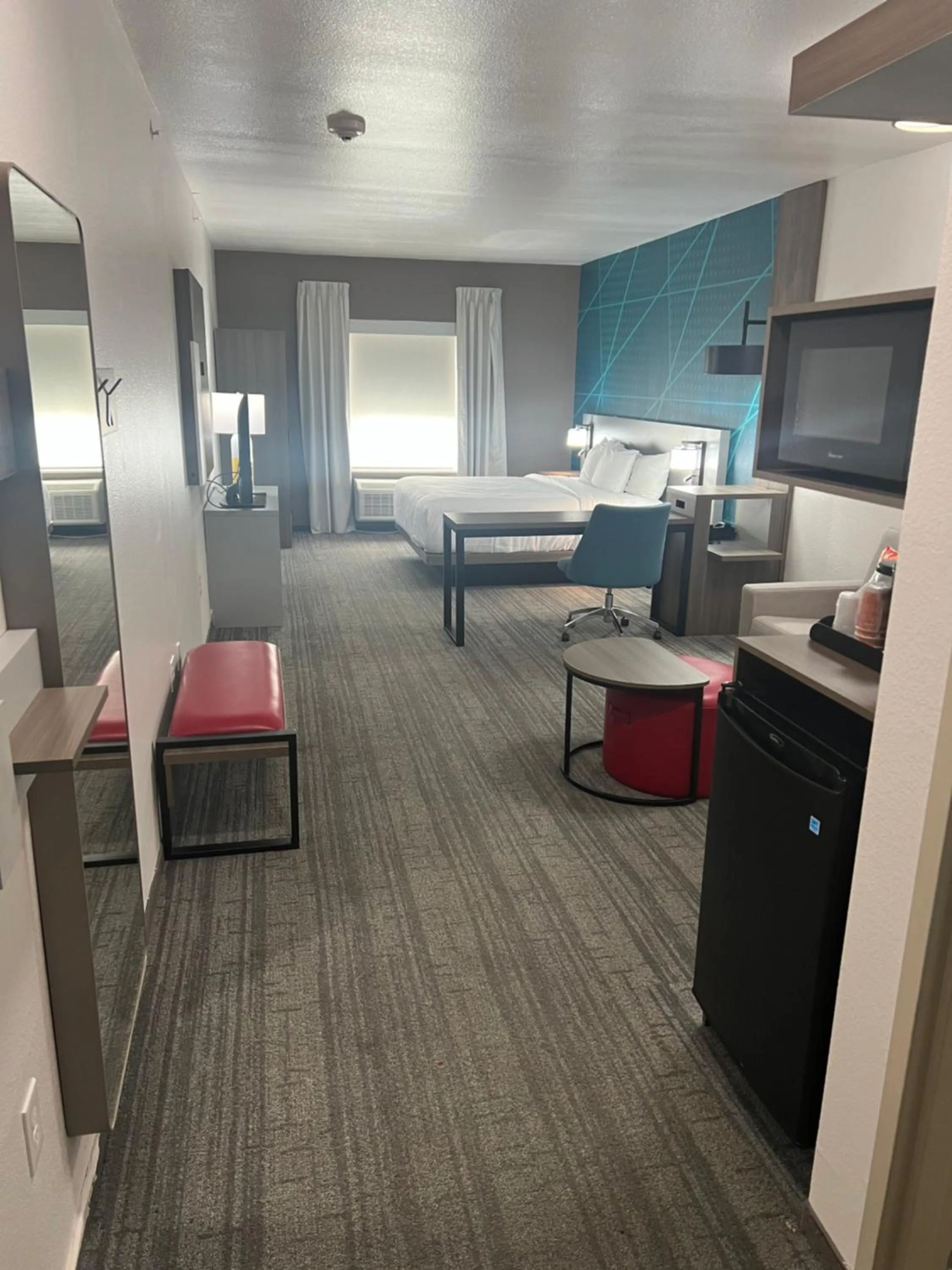 Bedroom, Bed in Comfort Suites DeSoto Dallas South