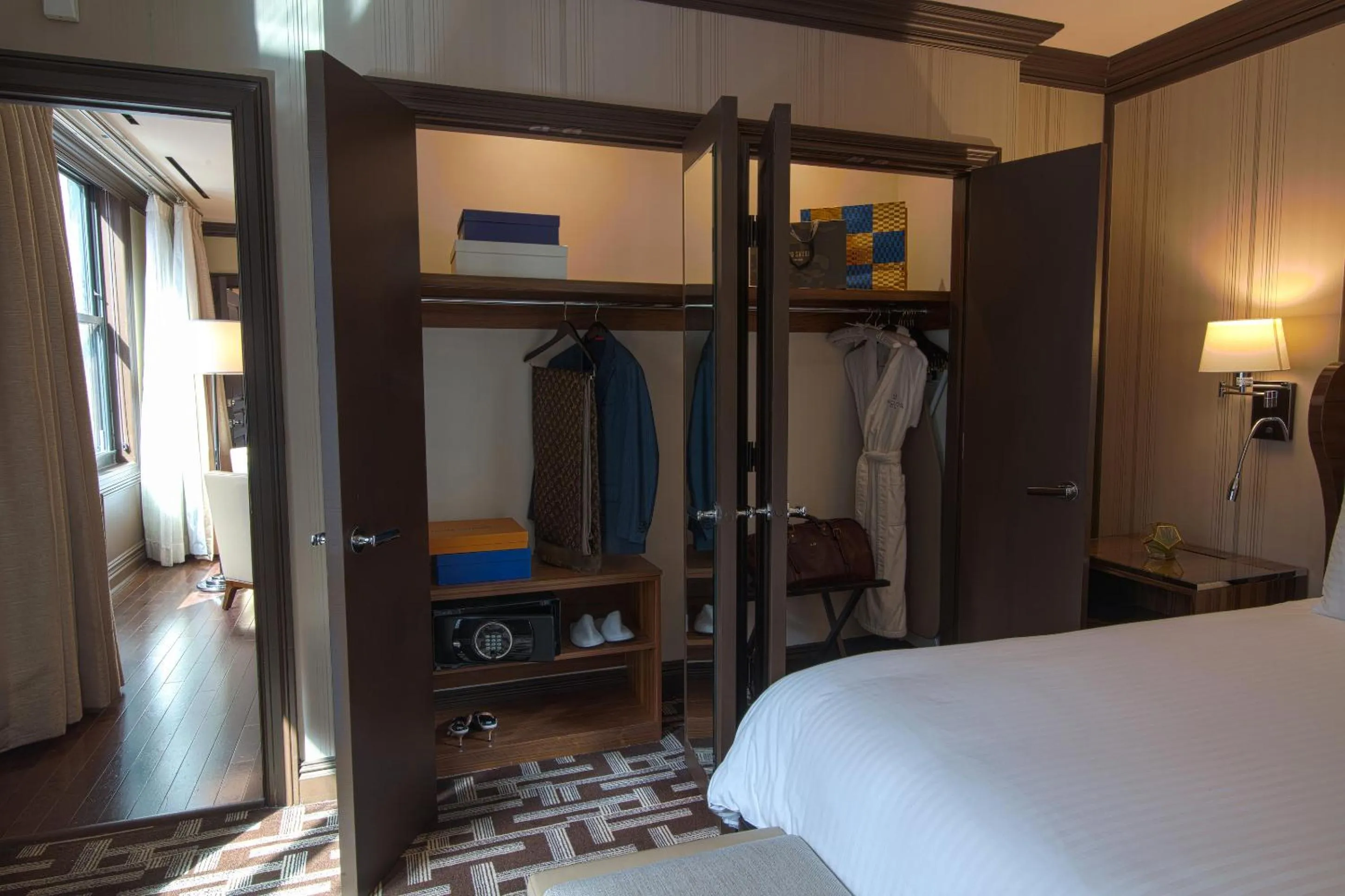 wardrobe, Bed in Iroquois New York Times Square