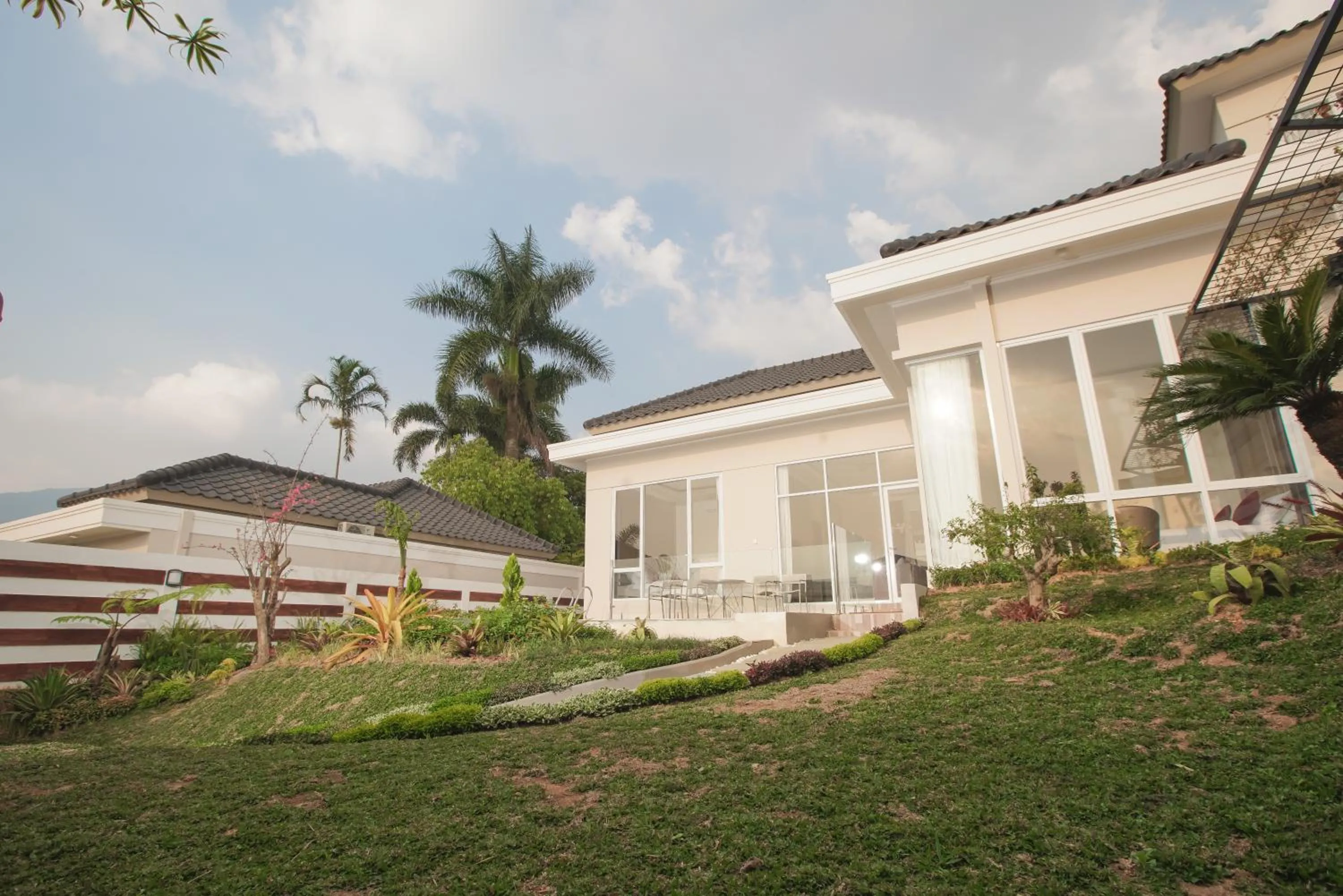 Nirvana Villas Puncak