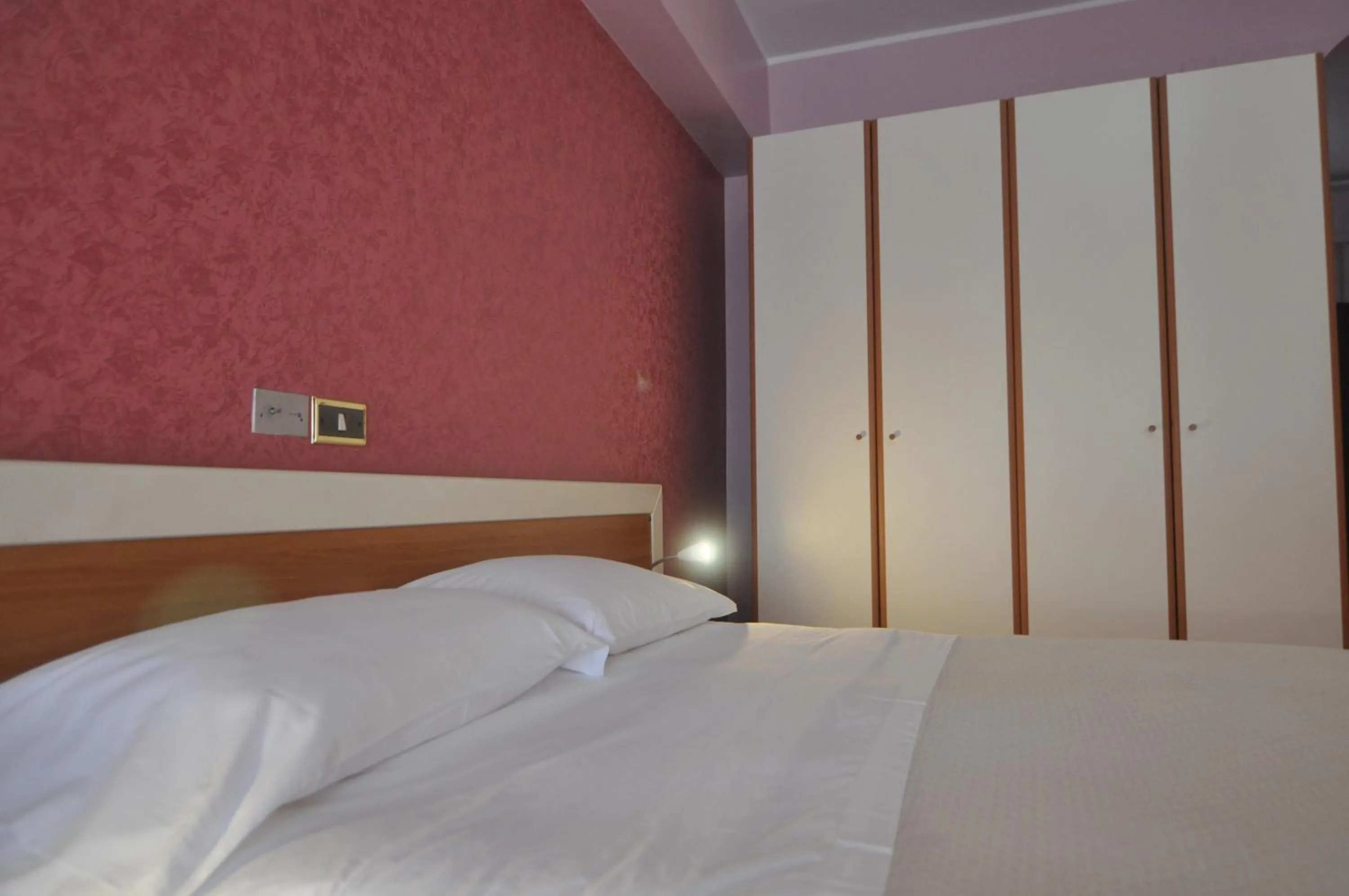 Bed in Hotel Ristorante Mommo