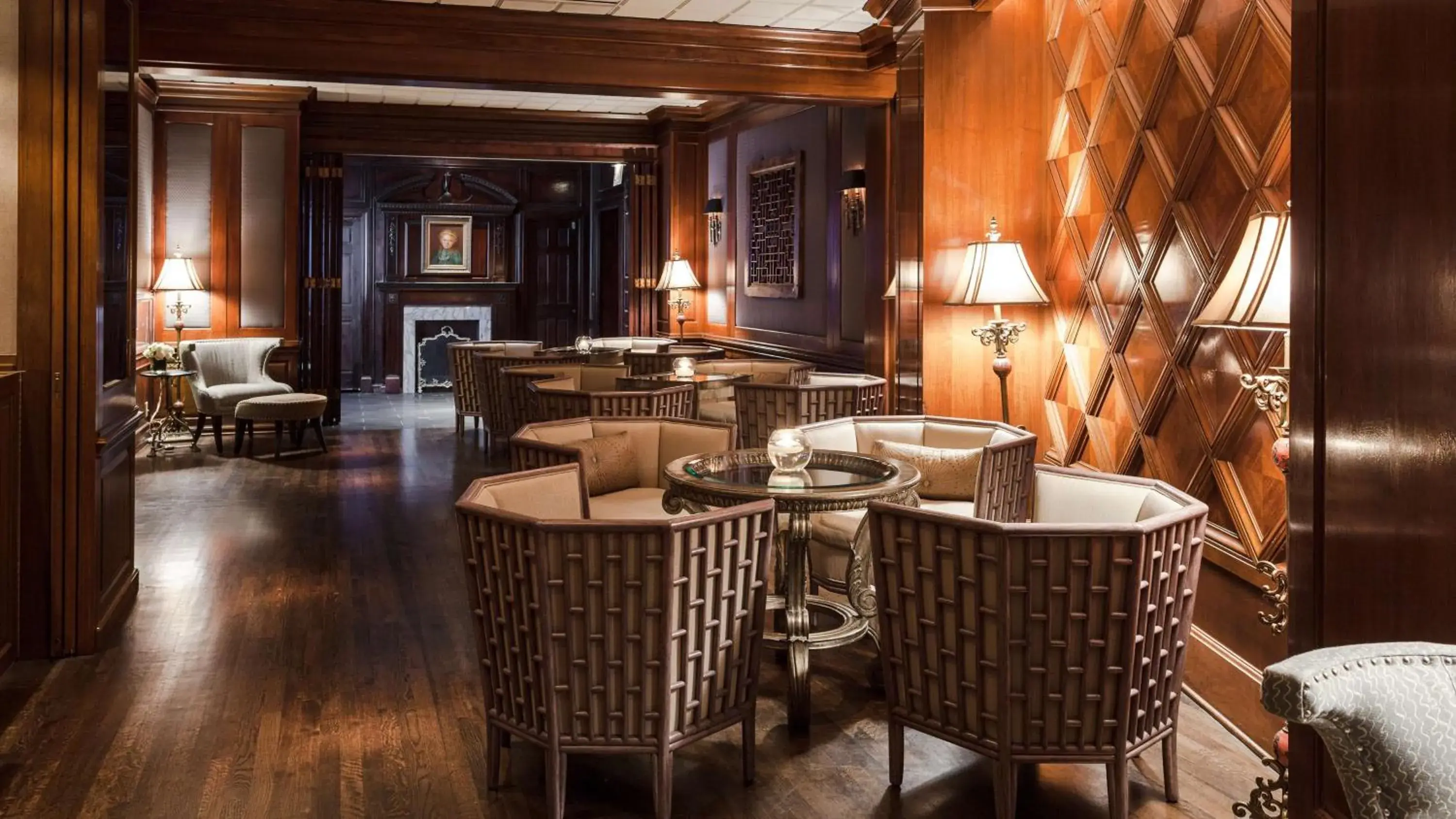 Lounge or bar in The Whitehall Hotel - BW Premier Collection Lounge or bar in The Whitehall Hotel - BW Premier Collection