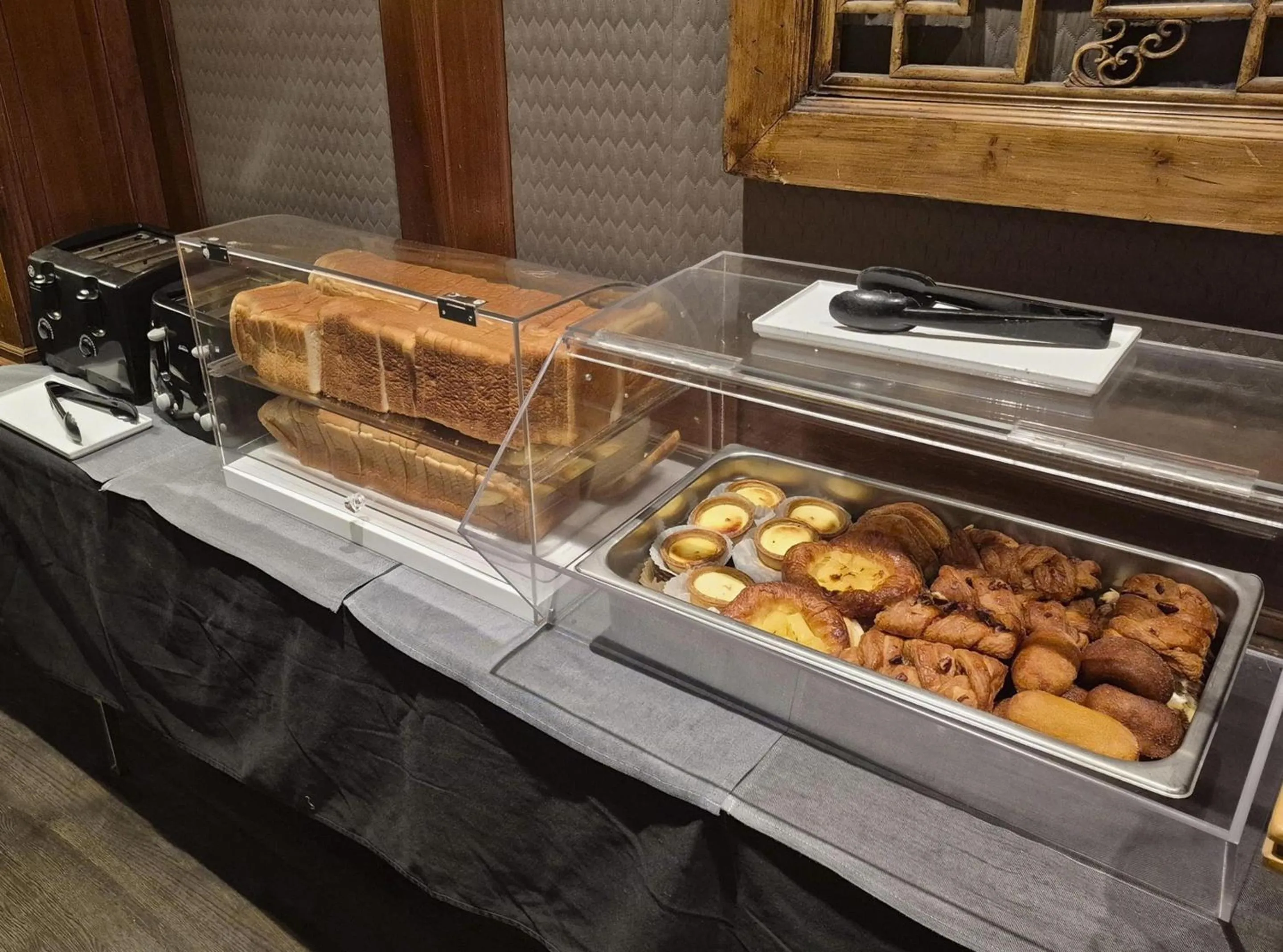 Breakfast in The Whitehall Hotel - BW Premier Collection