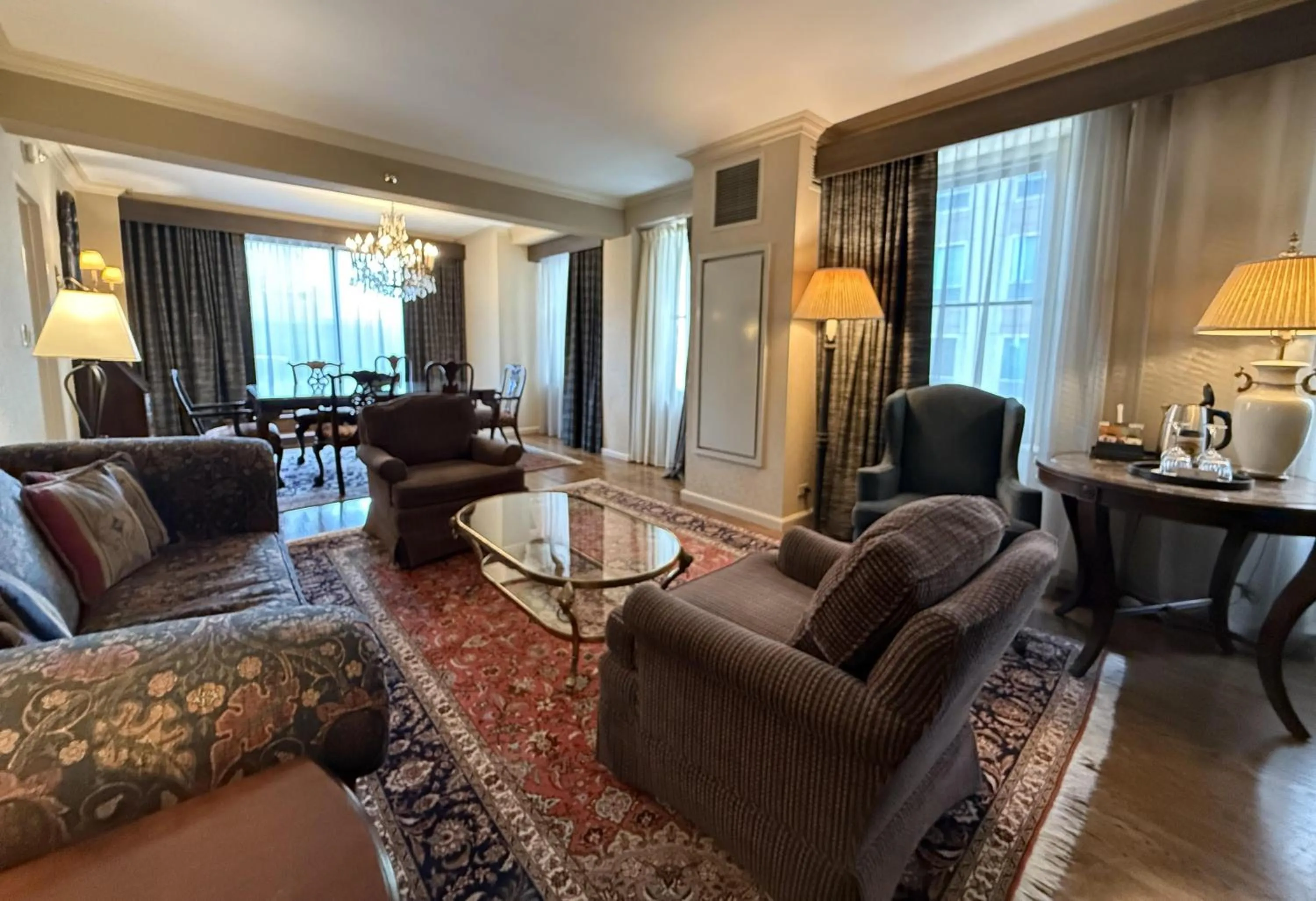 Photo of the whole room in The Whitehall Hotel - BW Premier Collection