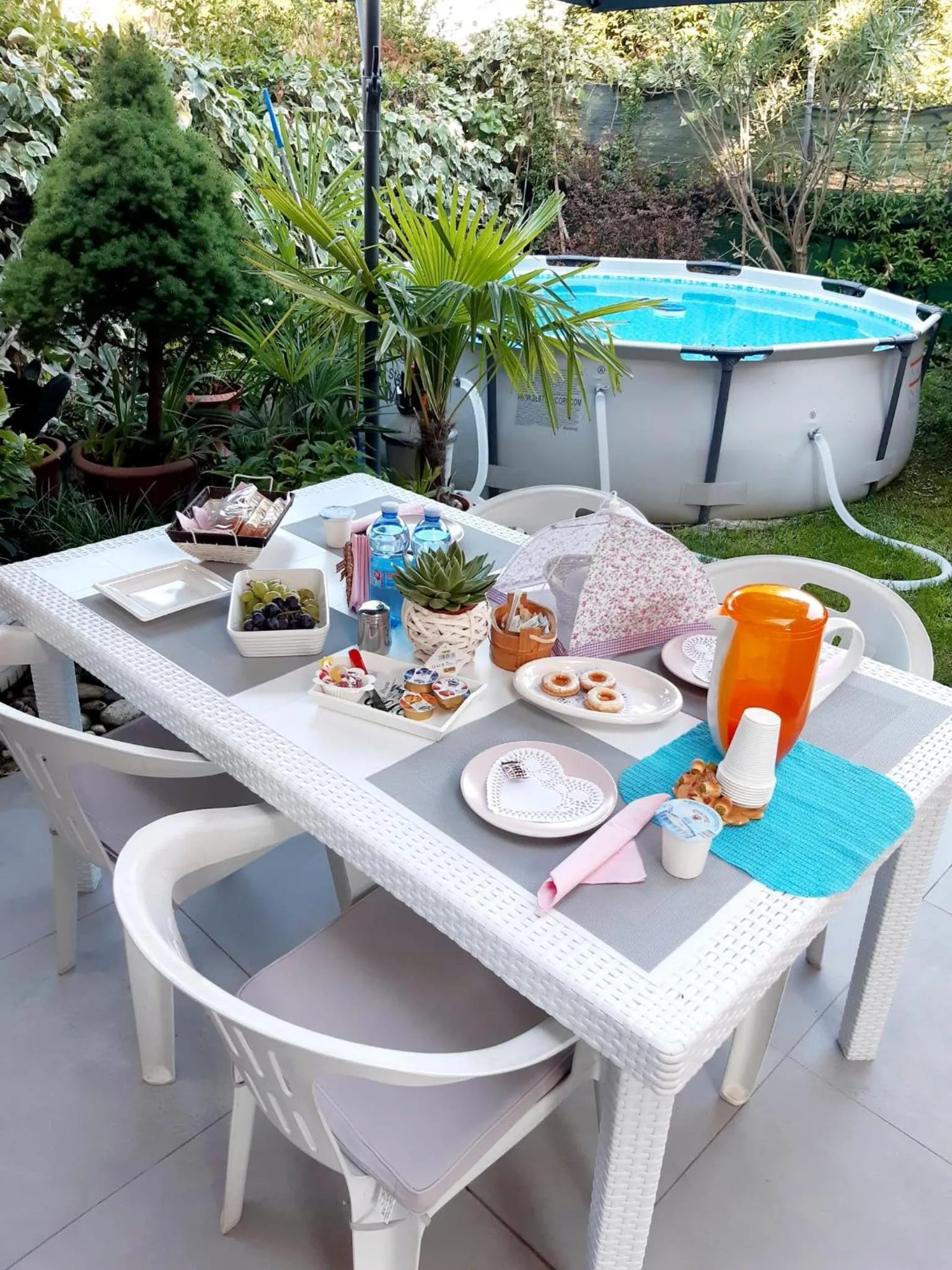 Food and drinks in B&B La Delice