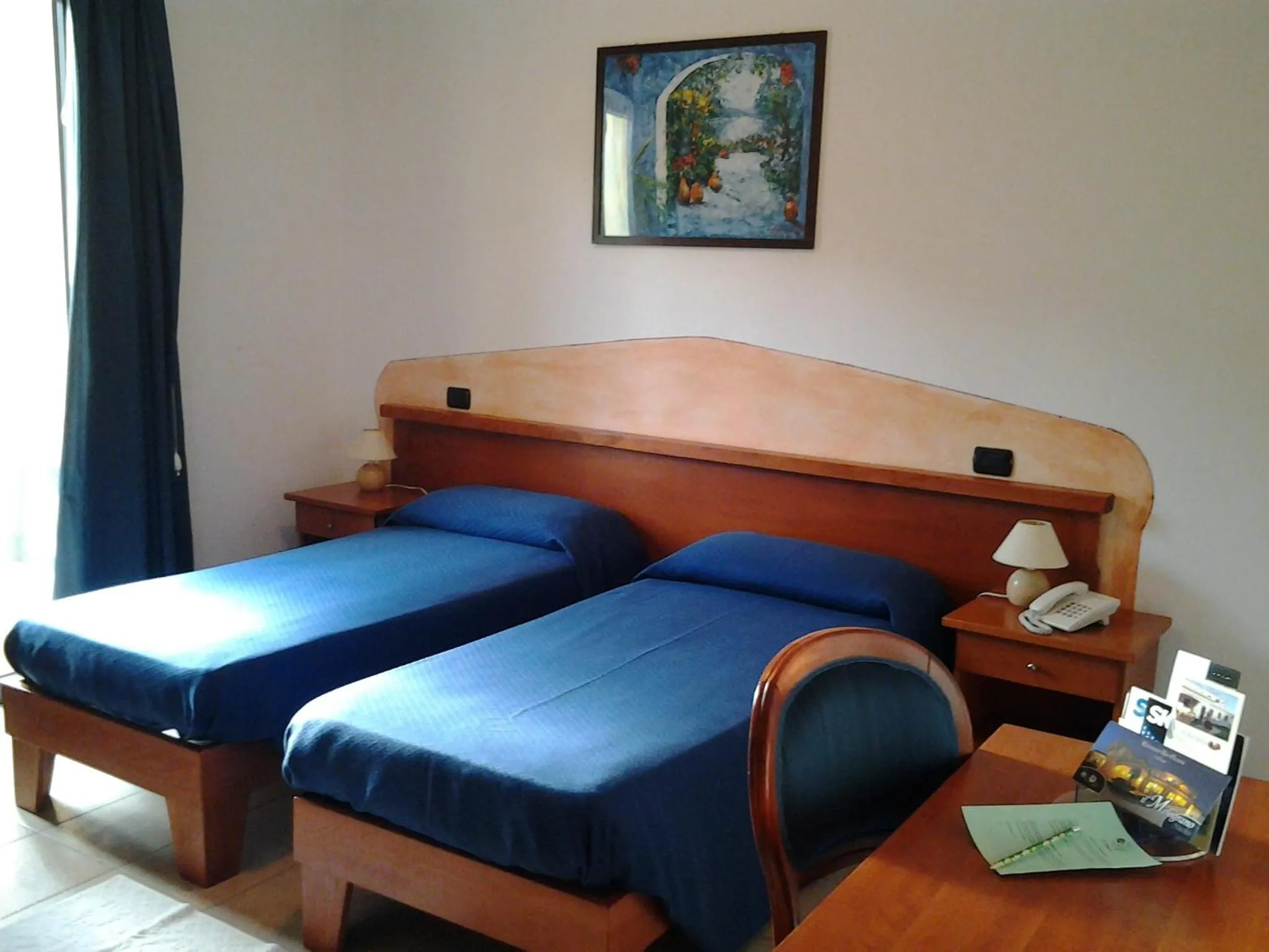 Bed in Hotel Il Melograno