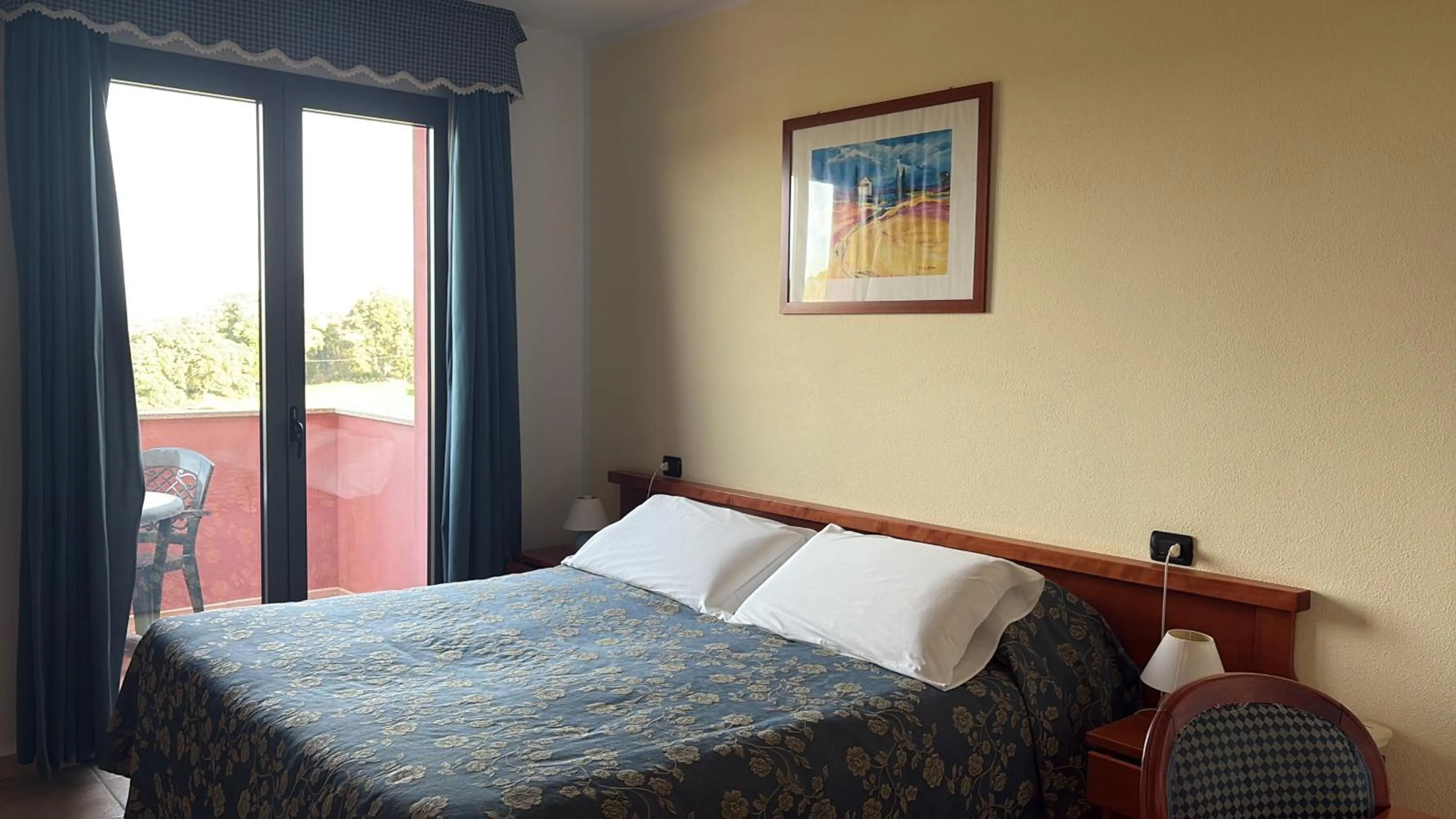 Bed in Hotel Il Melograno