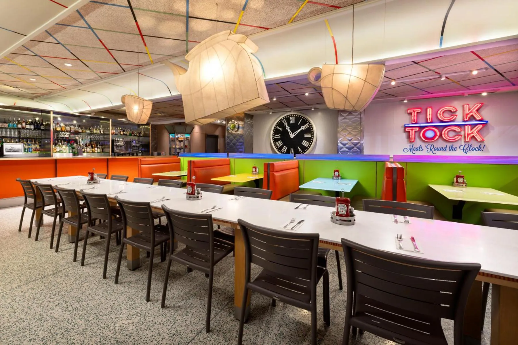 Restaurant/places to eat in New Yorker by Lotte Hotels