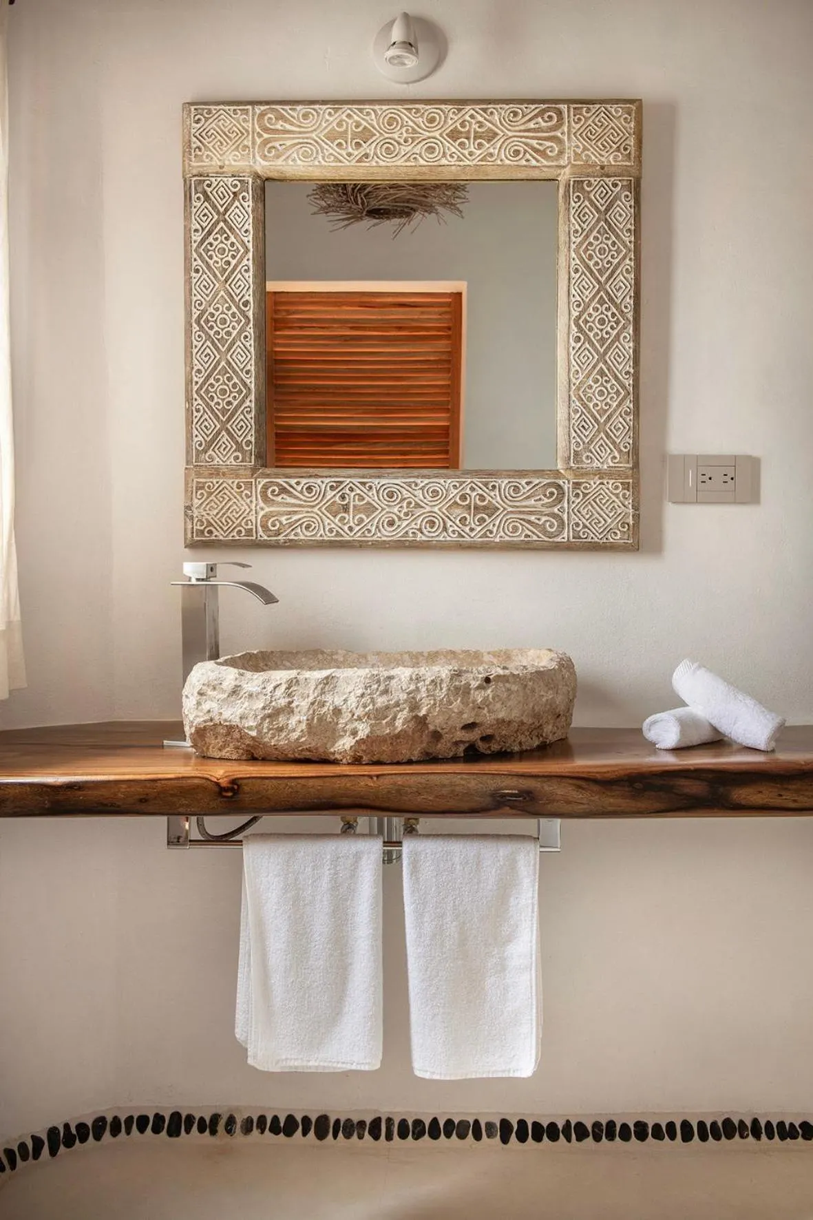 Mawimbi Boutique Hotel